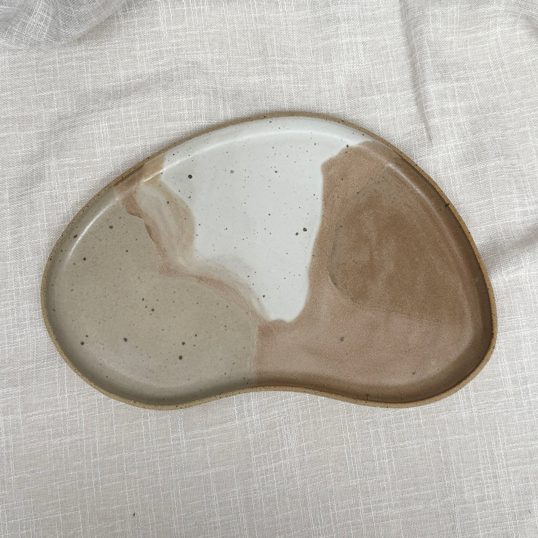 Ceramic platter/plates
