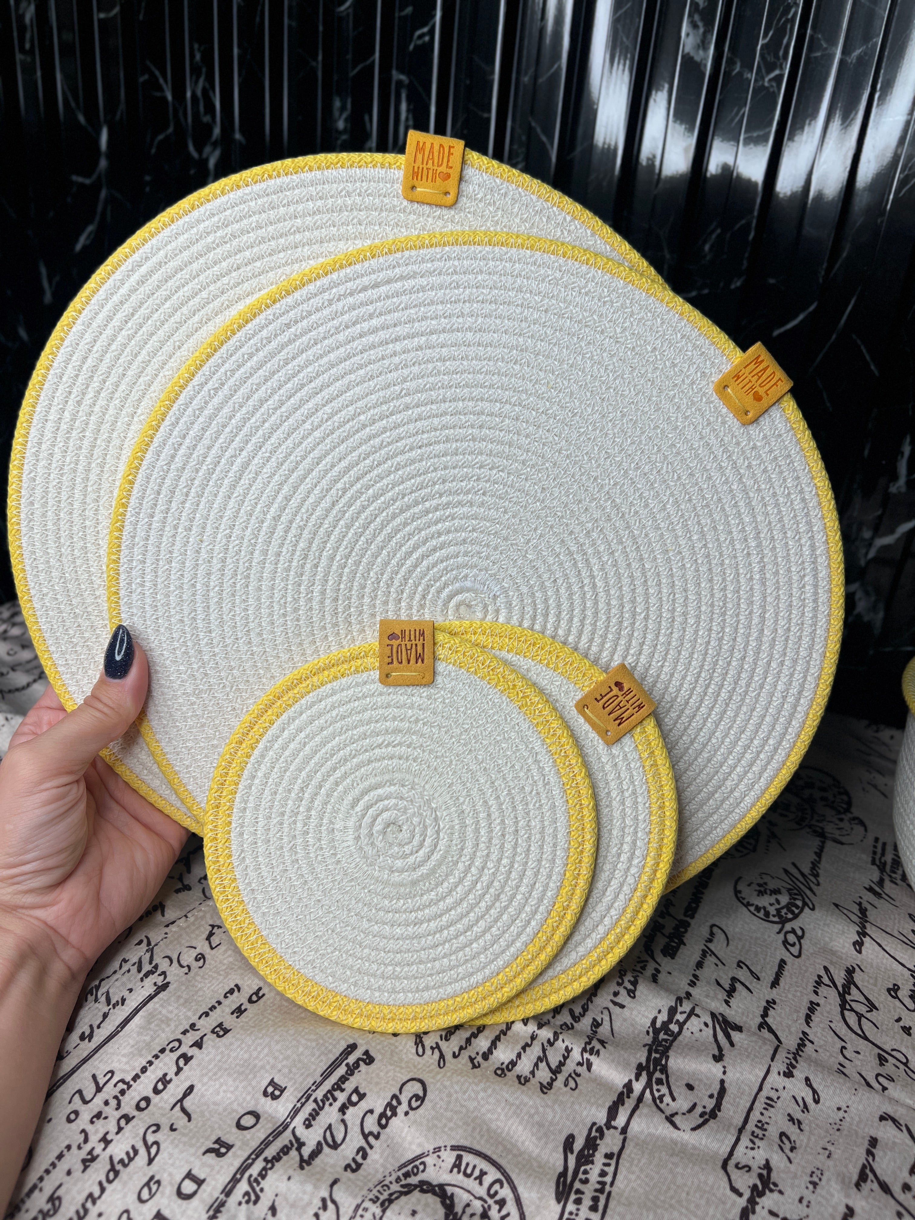 Sunny Yellow Table Set