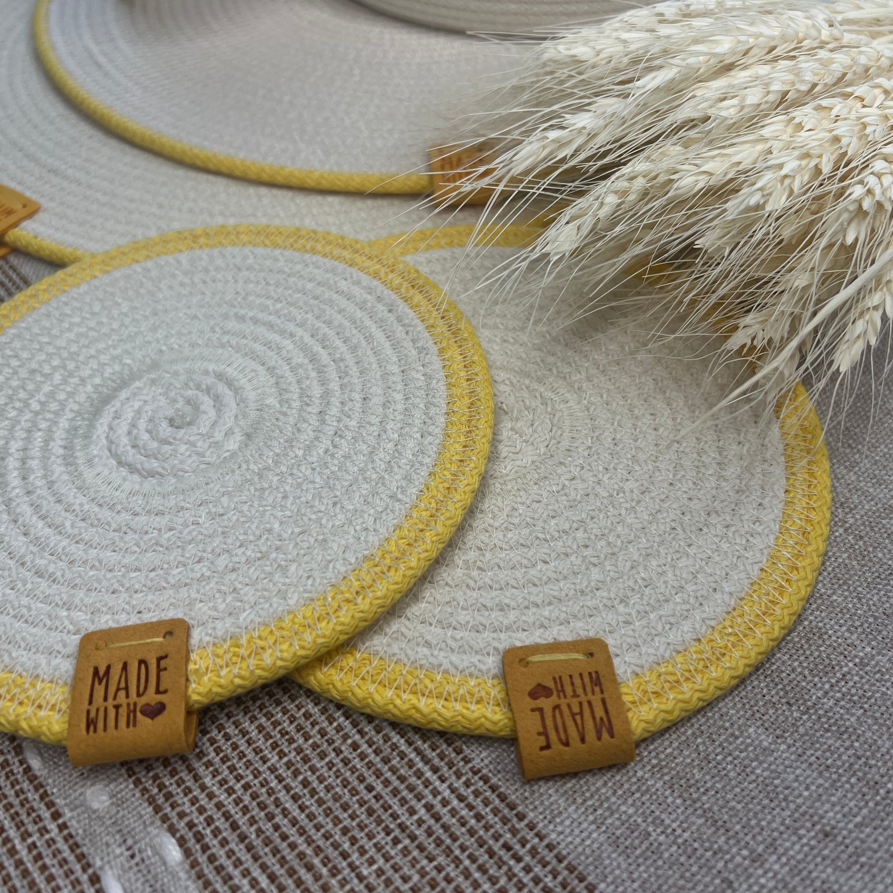 Sunny Yellow Table Set