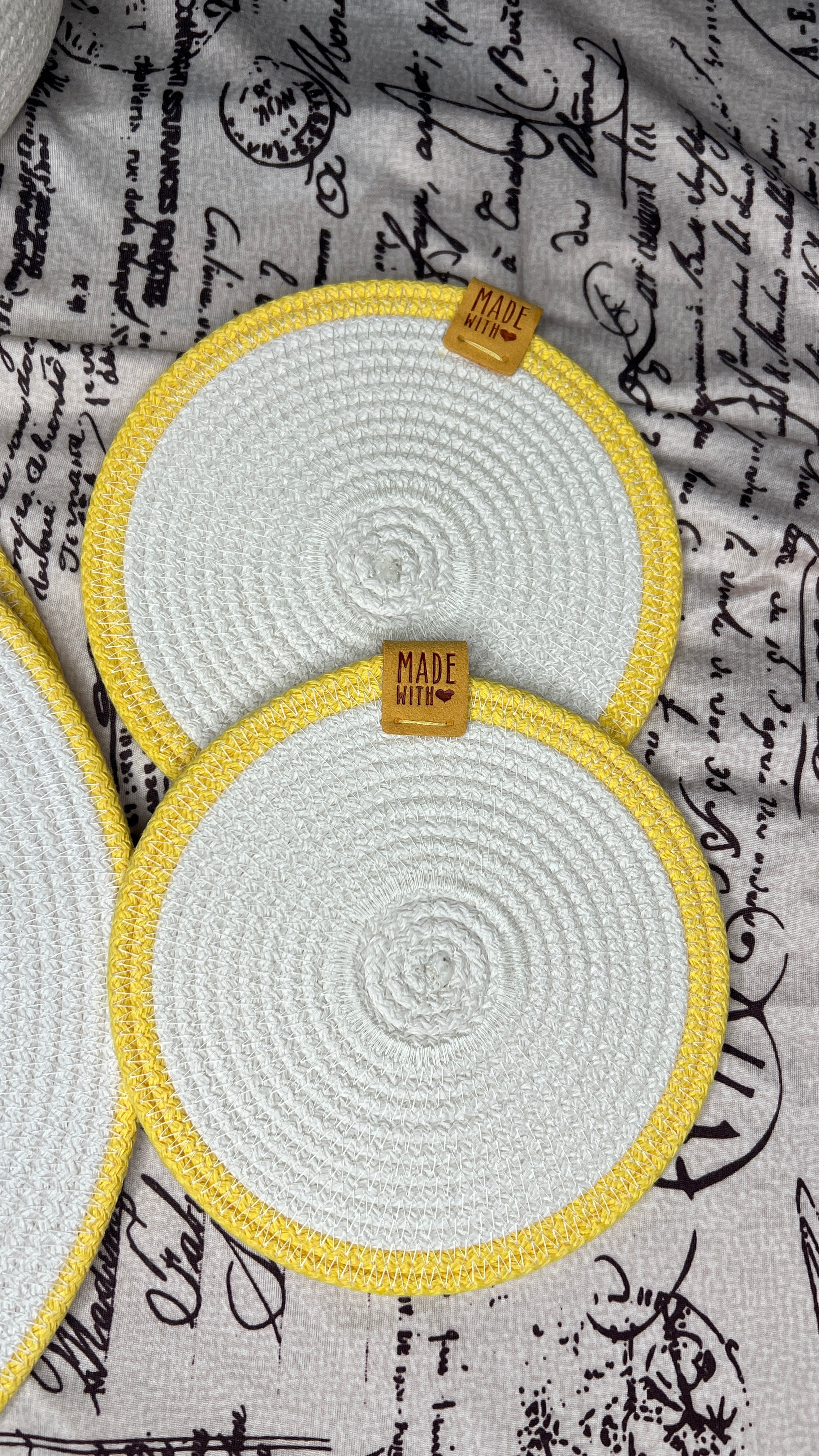 Sunny Yellow Table Set