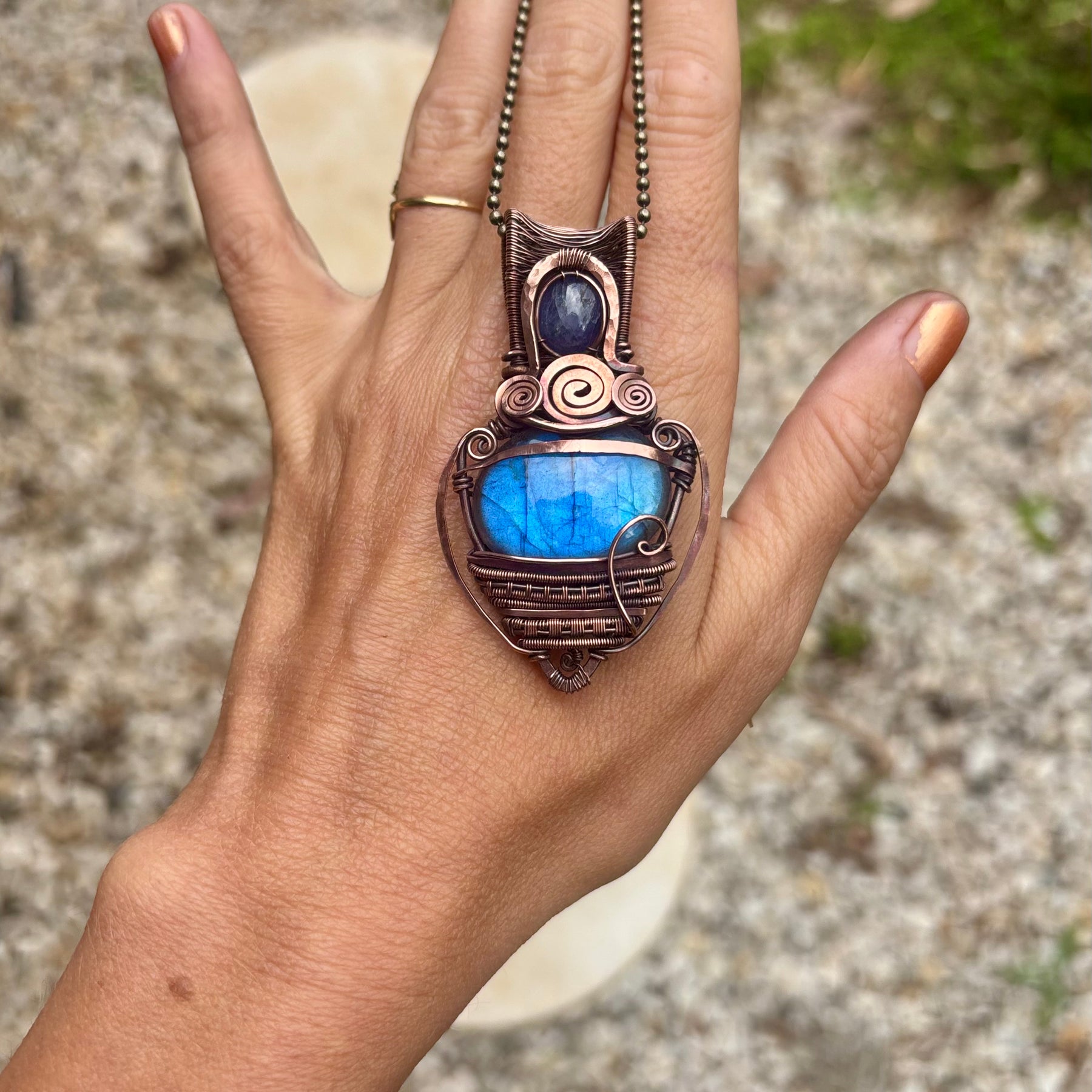Tanzanite/Labradorite copper crystal pendant