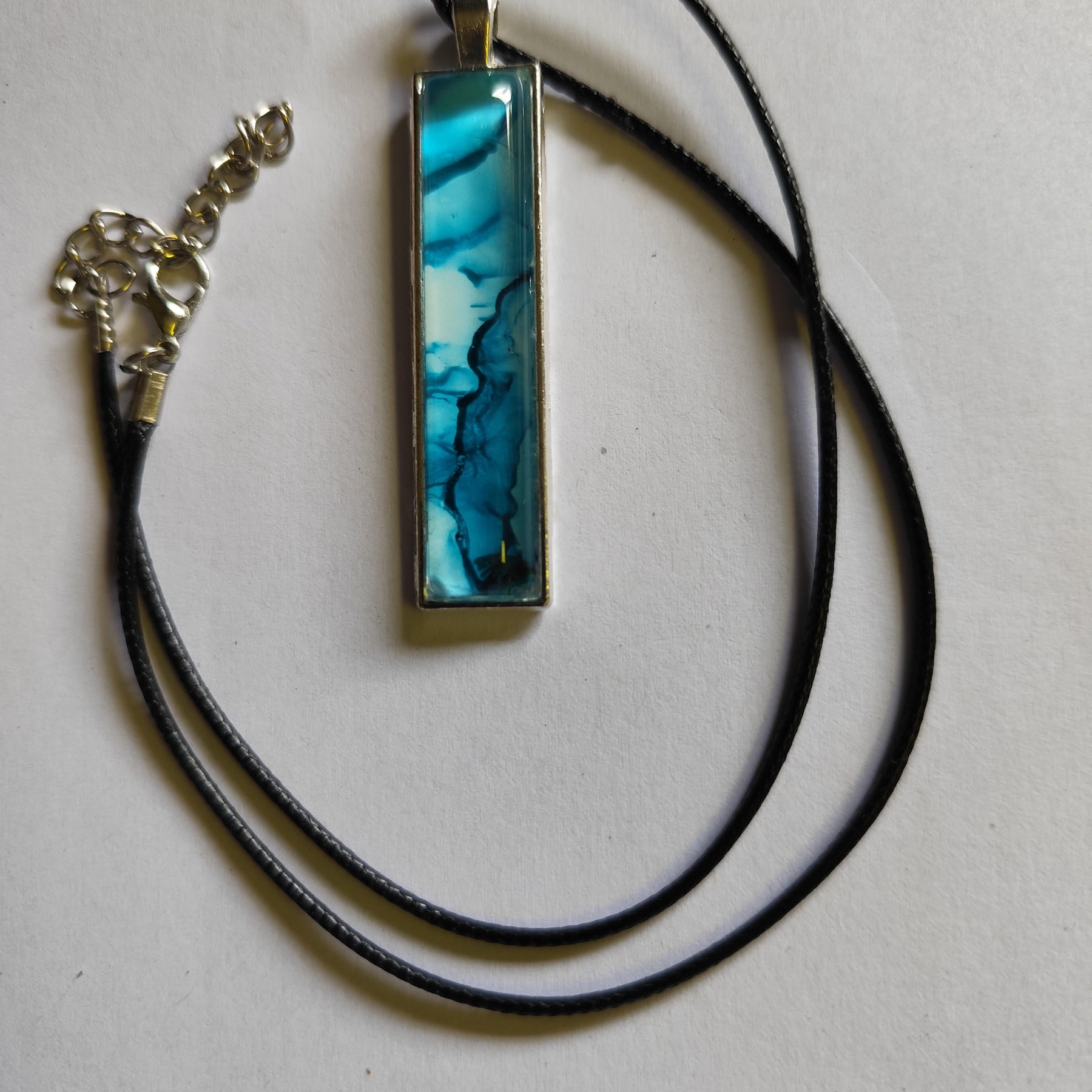 Teal Alcohol Ink Pendant Necklace – Wearable Art