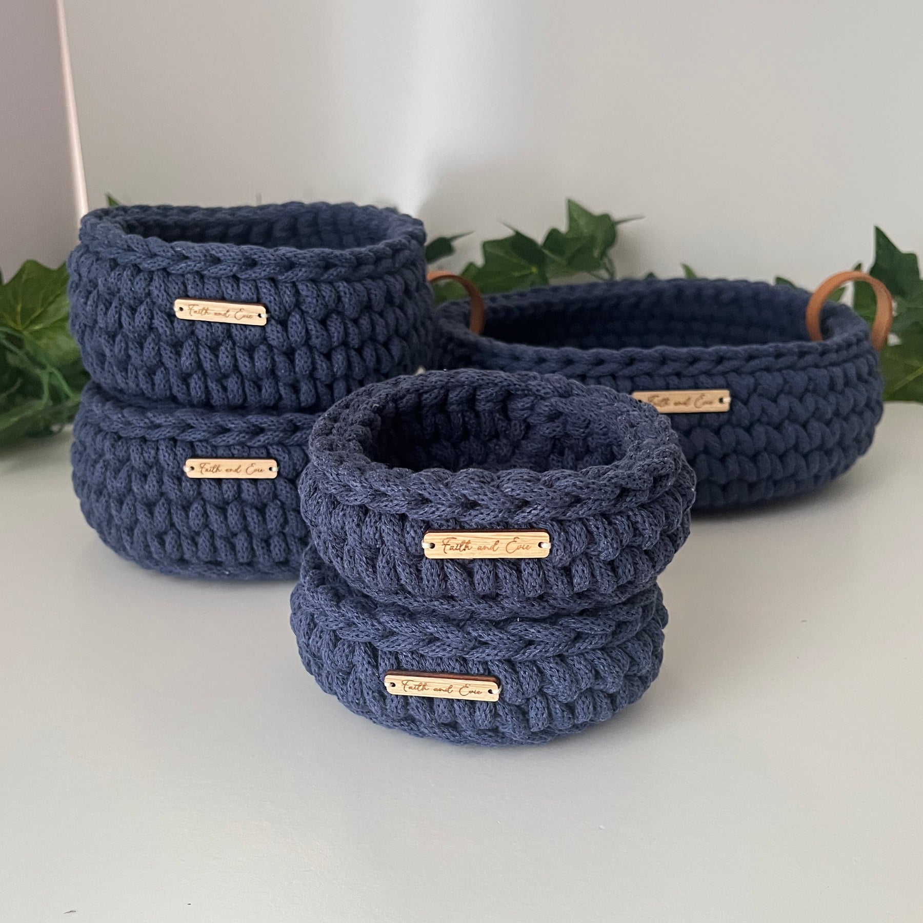 Small crochet basket - colour Denim