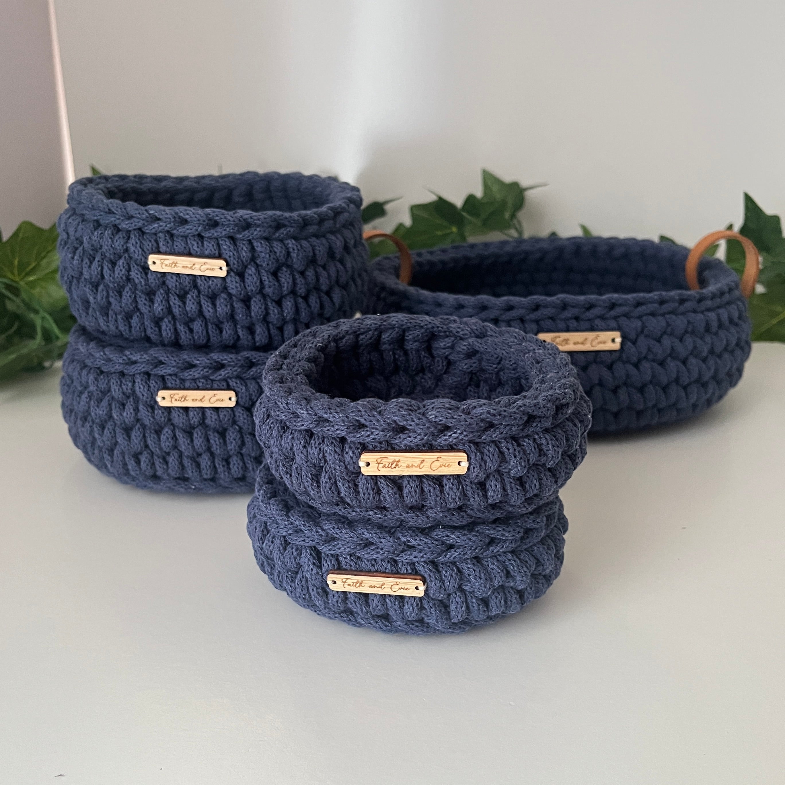 Small crochet basket - colour Denim