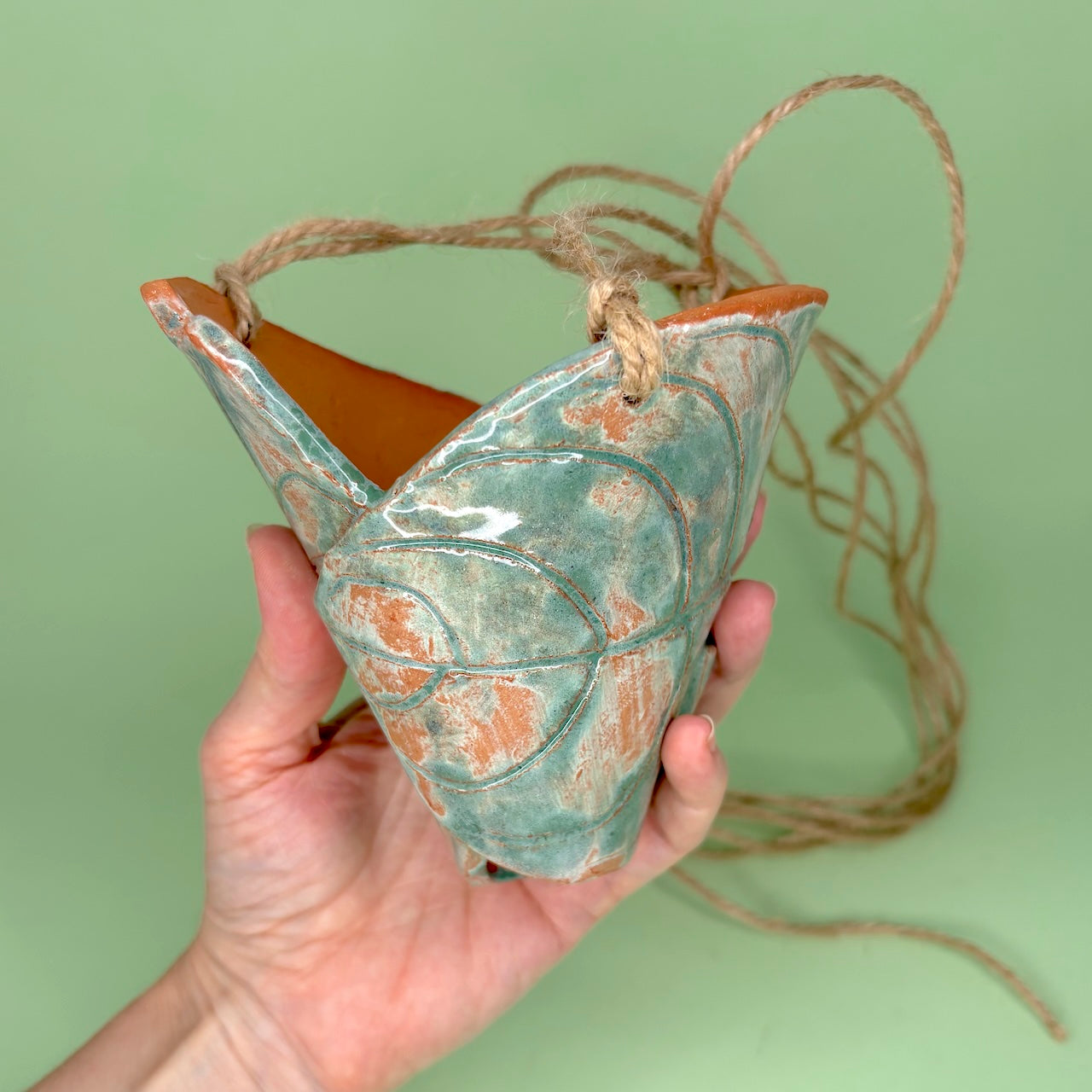 Ceramic hanging cone orchid pot - leaf design