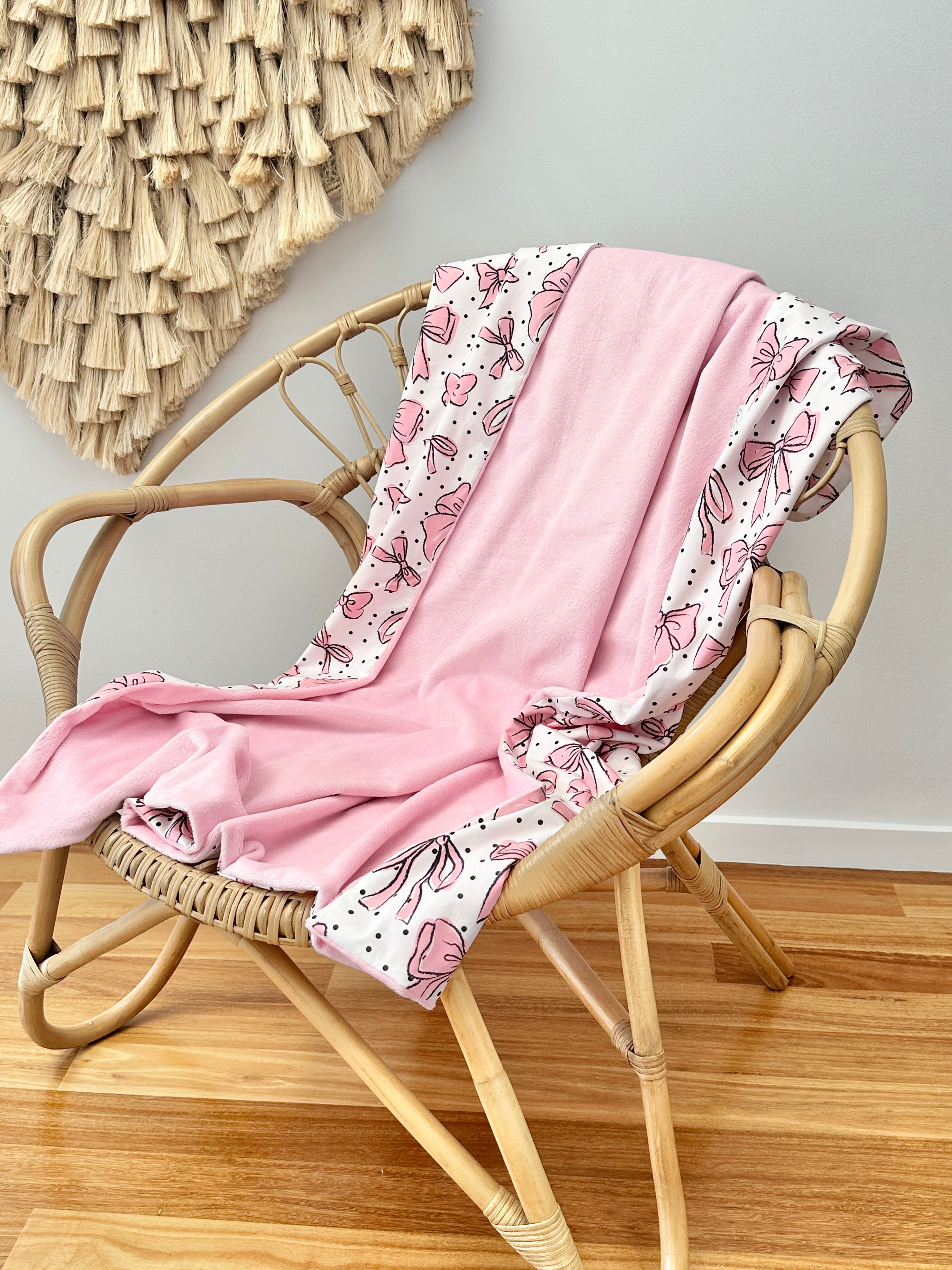 Pink bows Snuggie blanket