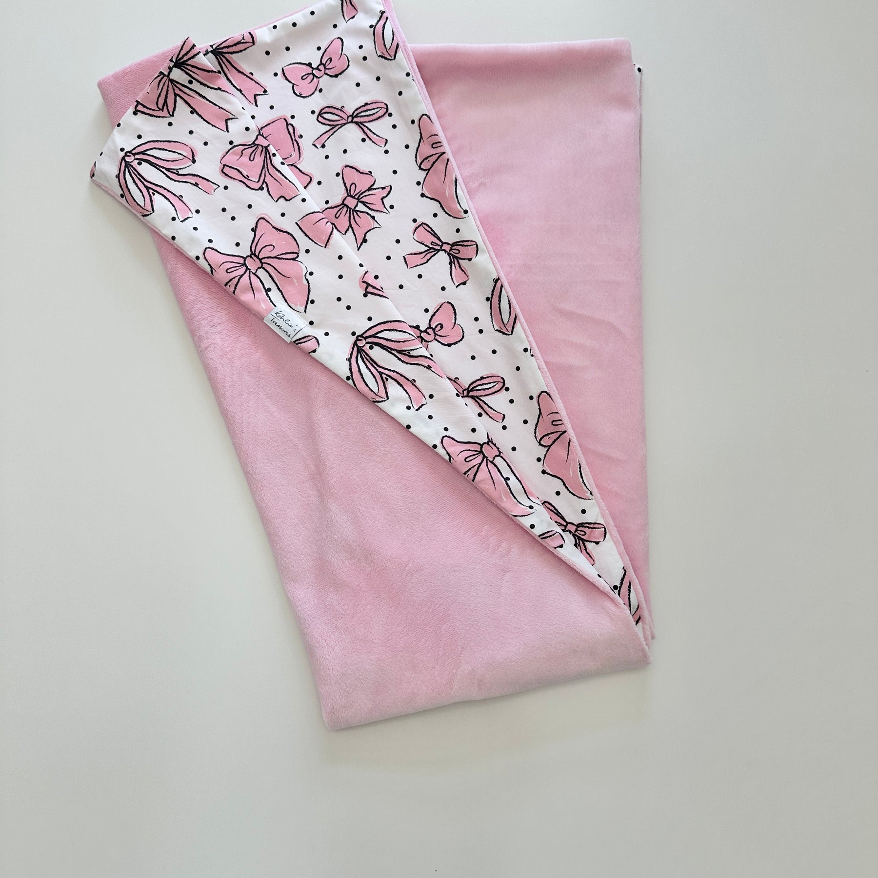 Pink bows Snuggie blanket