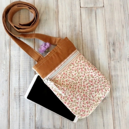 Ditsy Pink quilted phone bag - Small ditsy floral crossbody bag