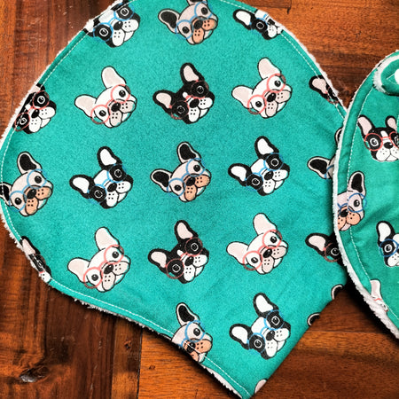 DOGS BIB & BURB CLOTH GIFT BUNDLE