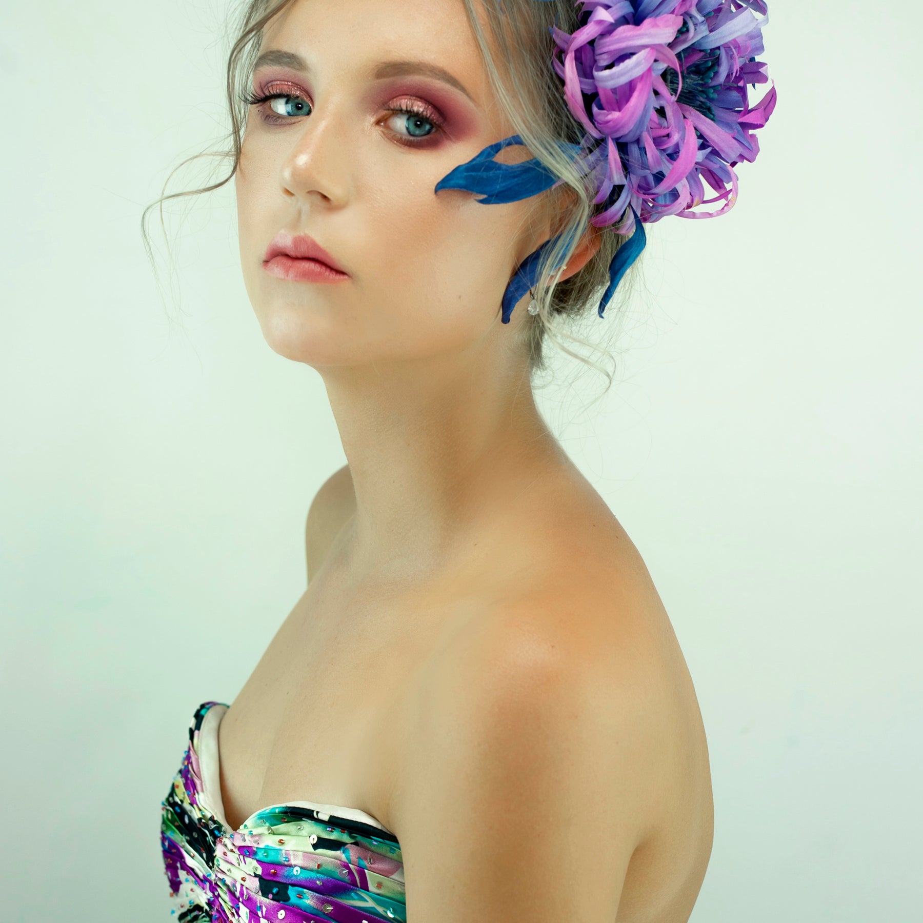 Handcrafted Silk  Chrysanthemum "Moonlight". Flower Brooch / Hair Clip / Headpiece