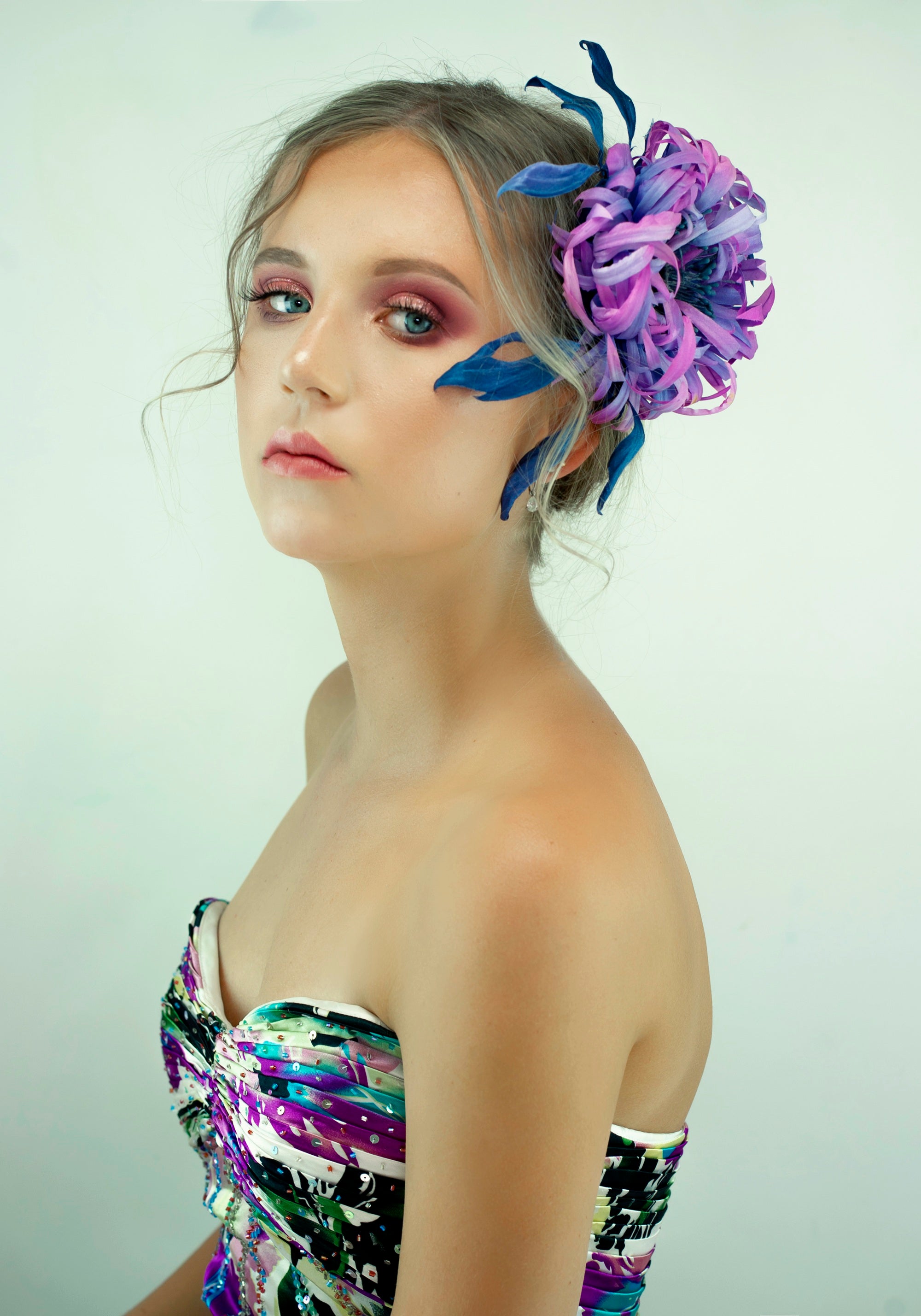 Handcrafted Silk  Chrysanthemum "Moonlight". Flower Brooch / Hair Clip / Headpiece