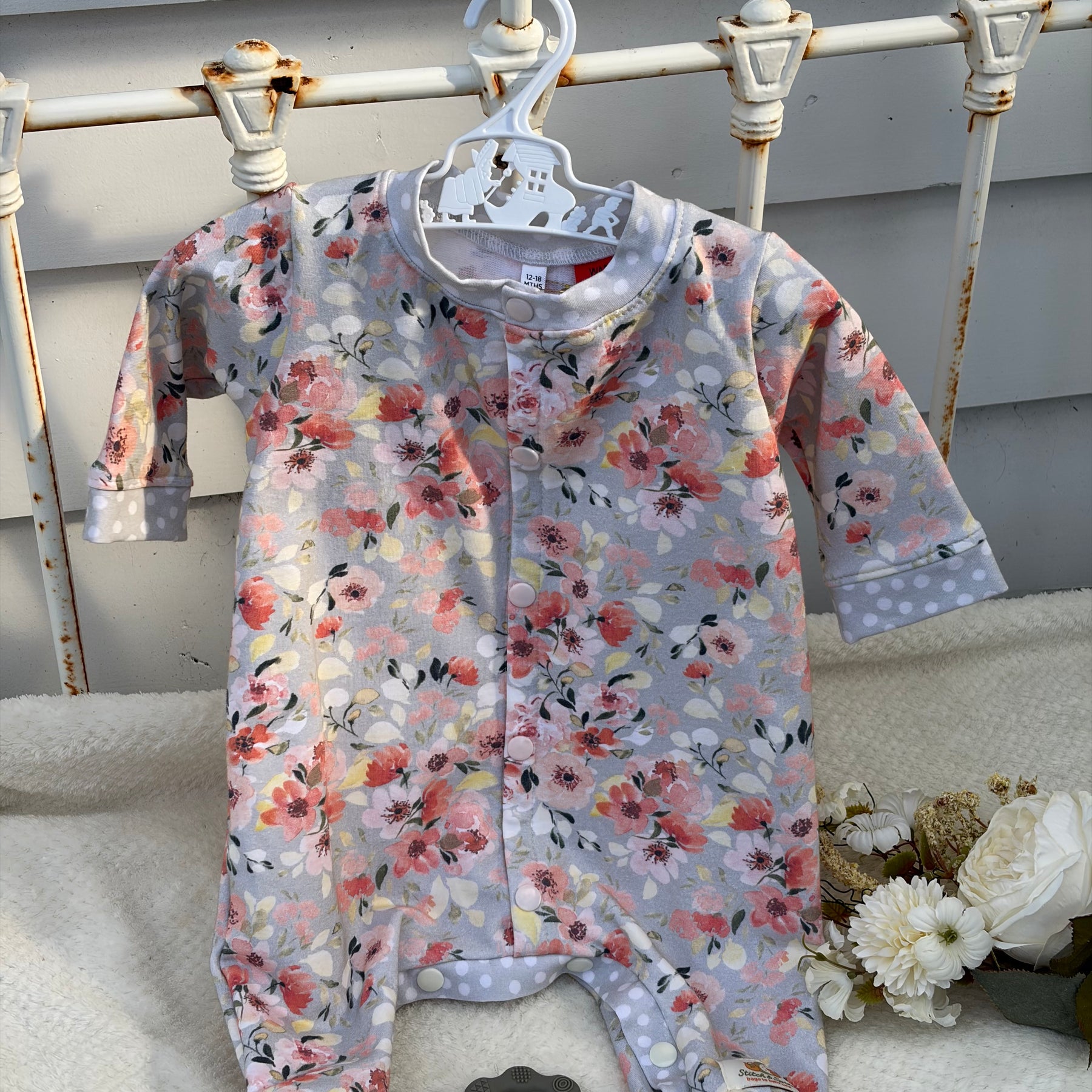 VINTAGE FLORAL ROMPER 12-18 months