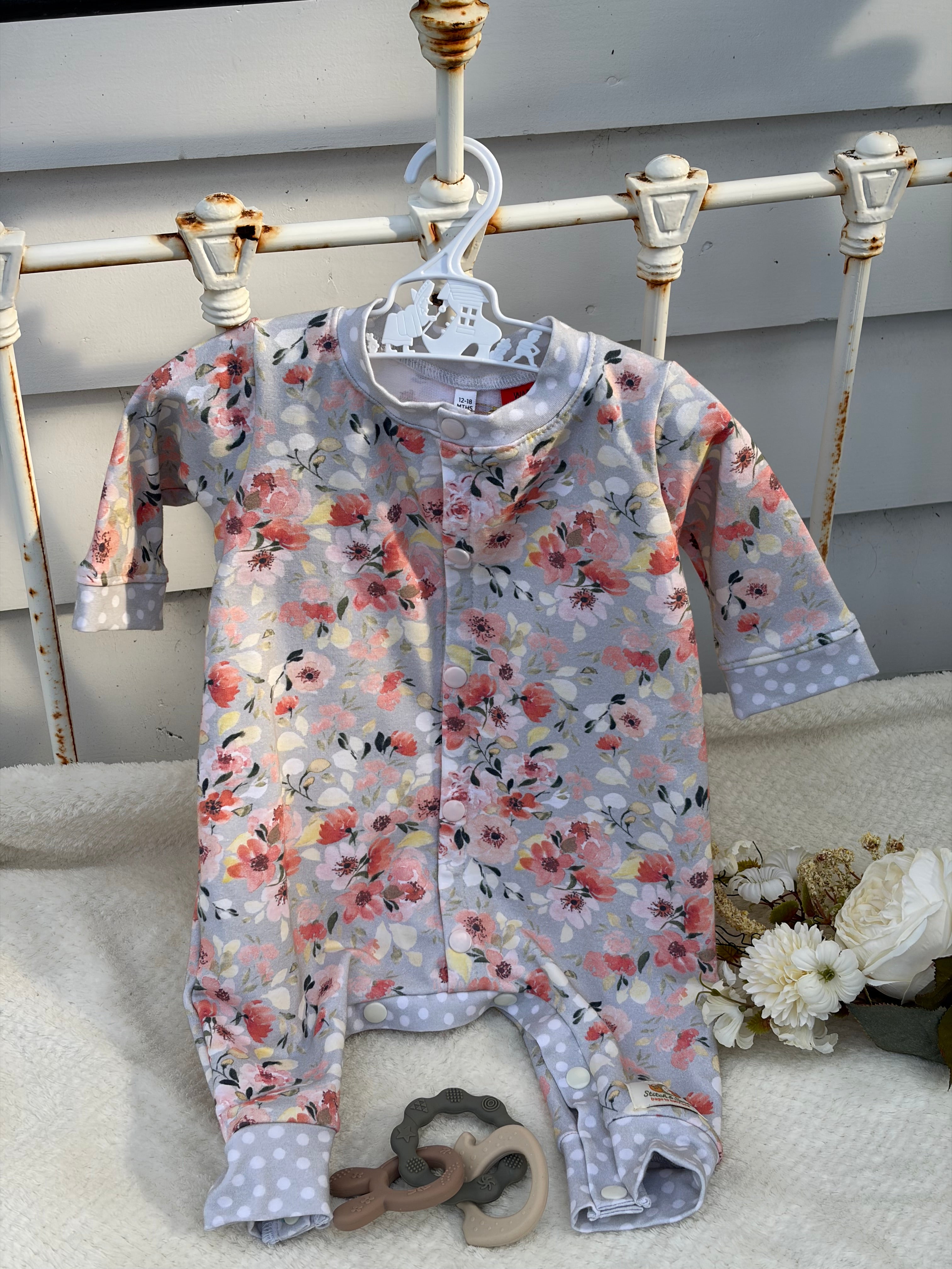VINTAGE FLORAL ROMPER 12-18 months