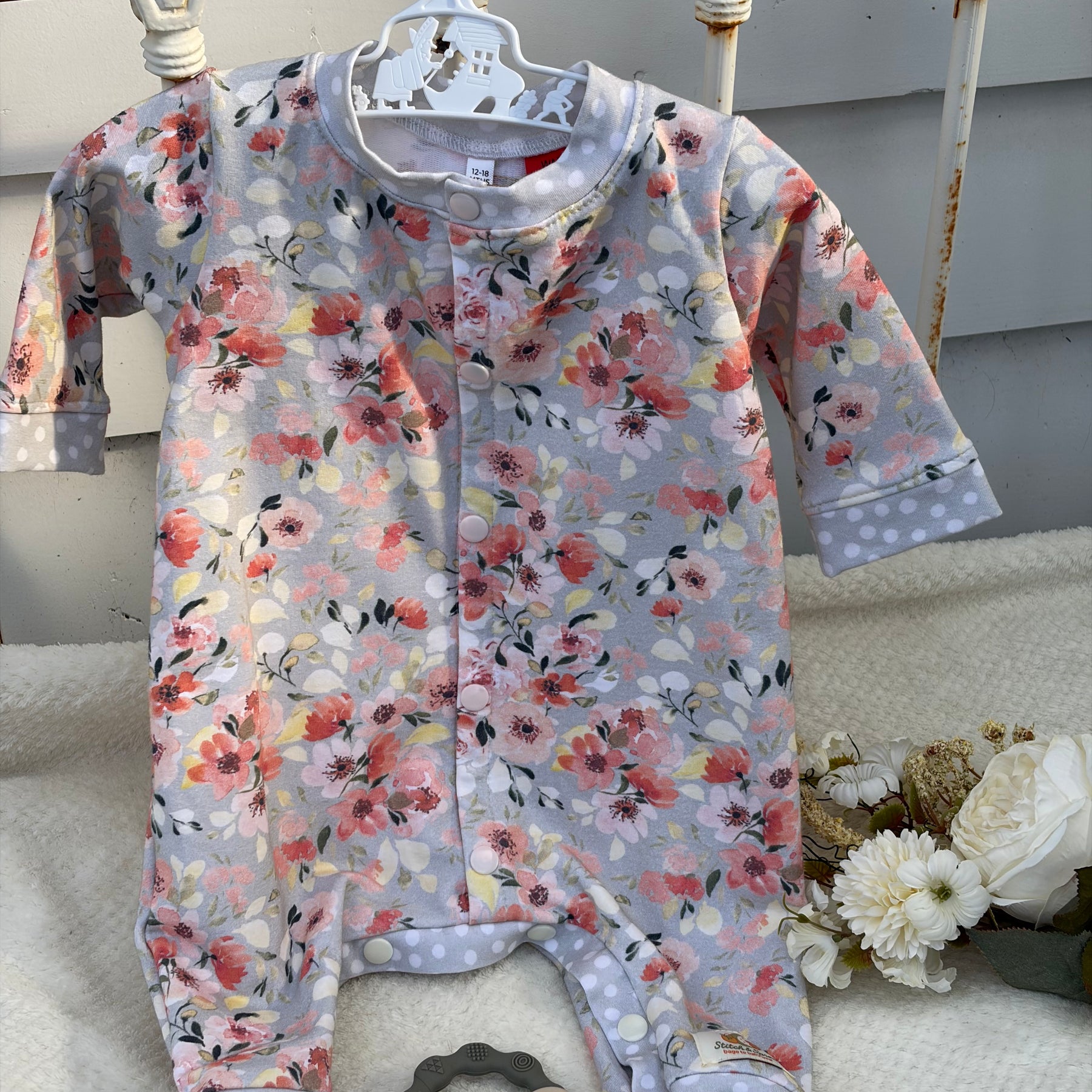 VINTAGE FLORAL ROMPER 12-18 months