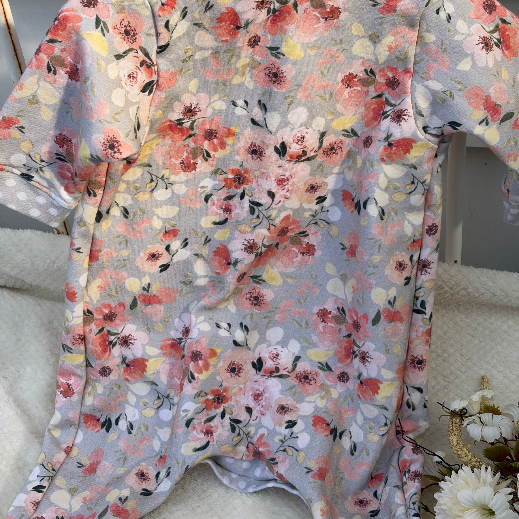 VINTAGE FLORAL ROMPER 12-18 months