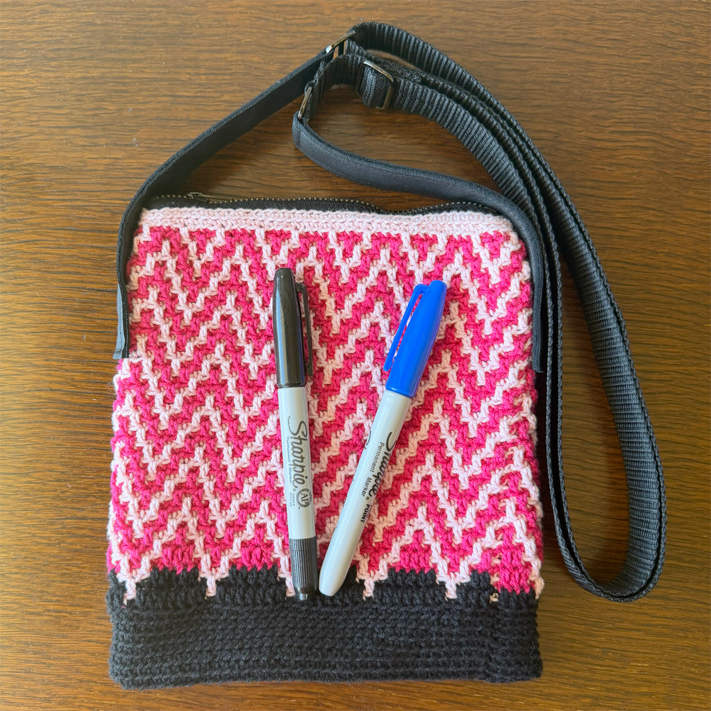 Crochet crossbody bag