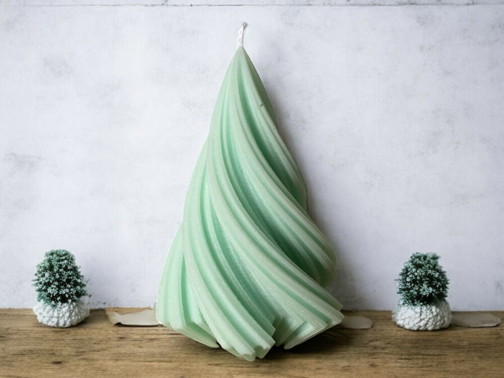 Swirl Christmas Tree Pillar