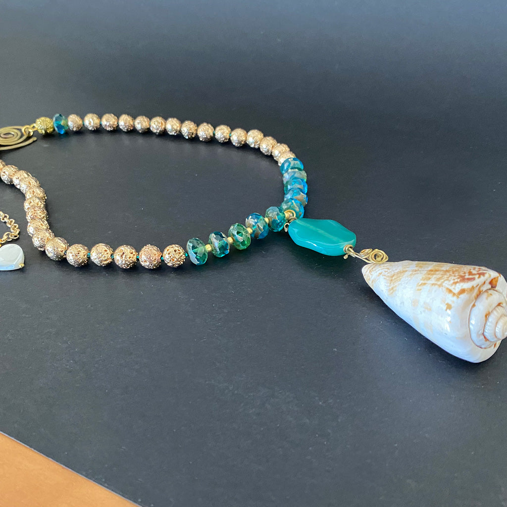 Natural Shell Necklace