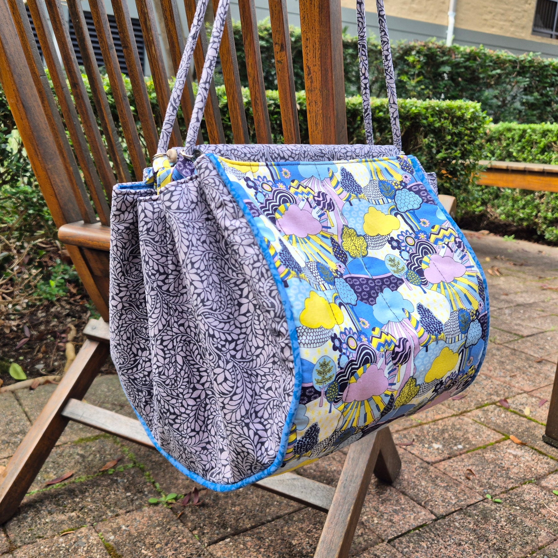 Large Knitting Project Bag – Convertible Tote