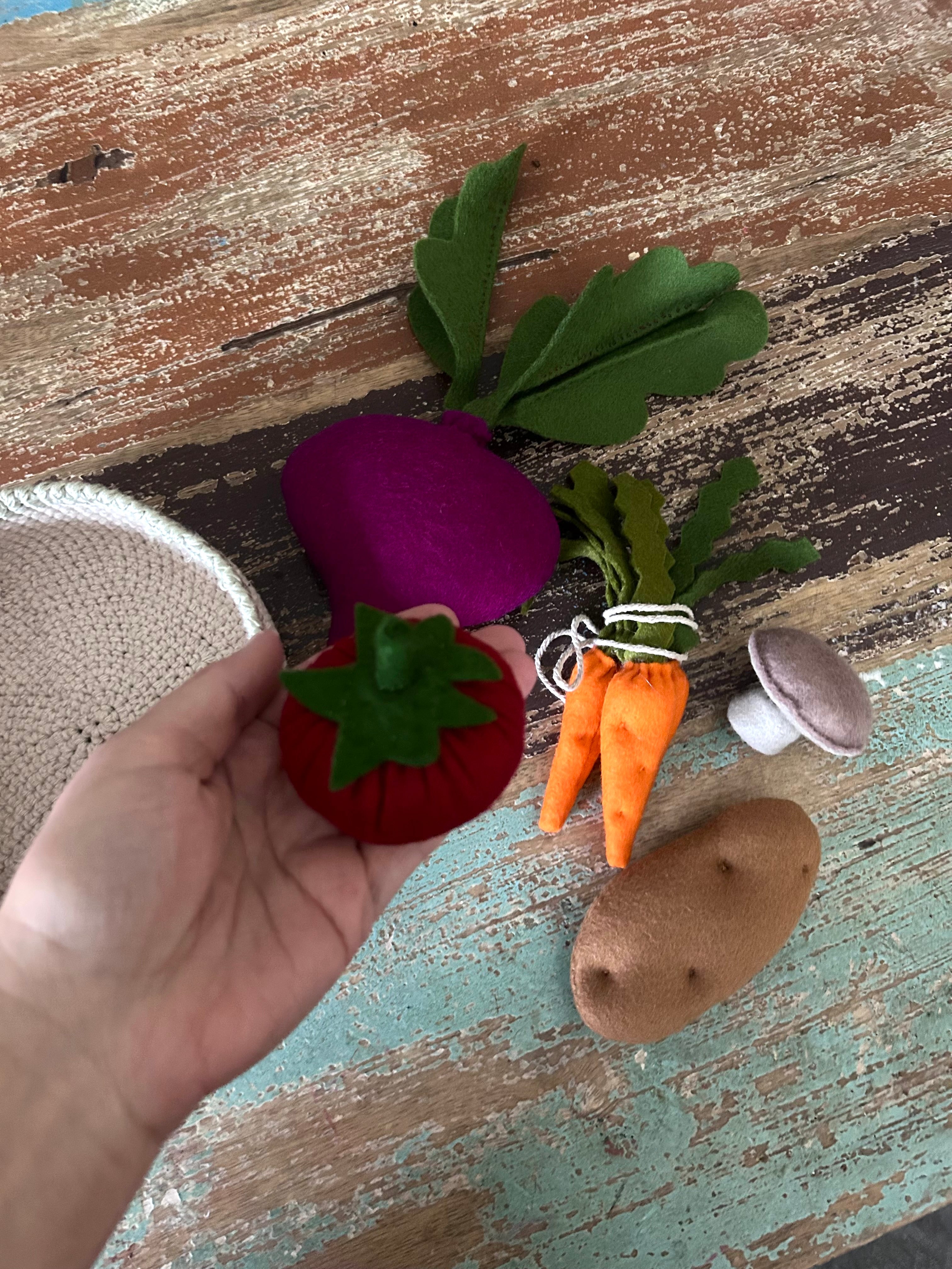 Veggies in a crochet basket, beetroot, felt play food, toddler gift value pack