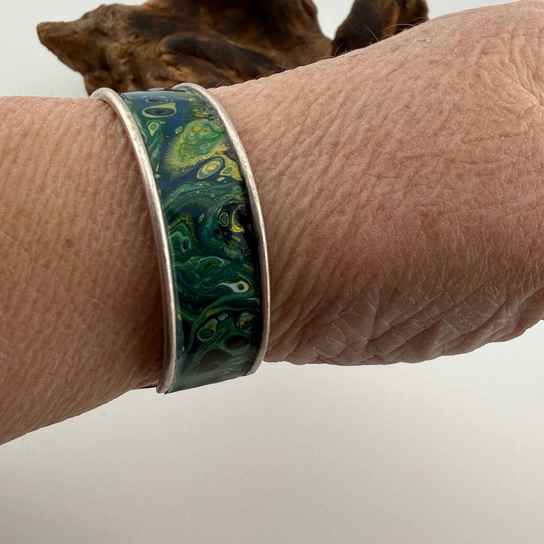 Handmade Acrylic Cell Art Bracelet & Earring Set.