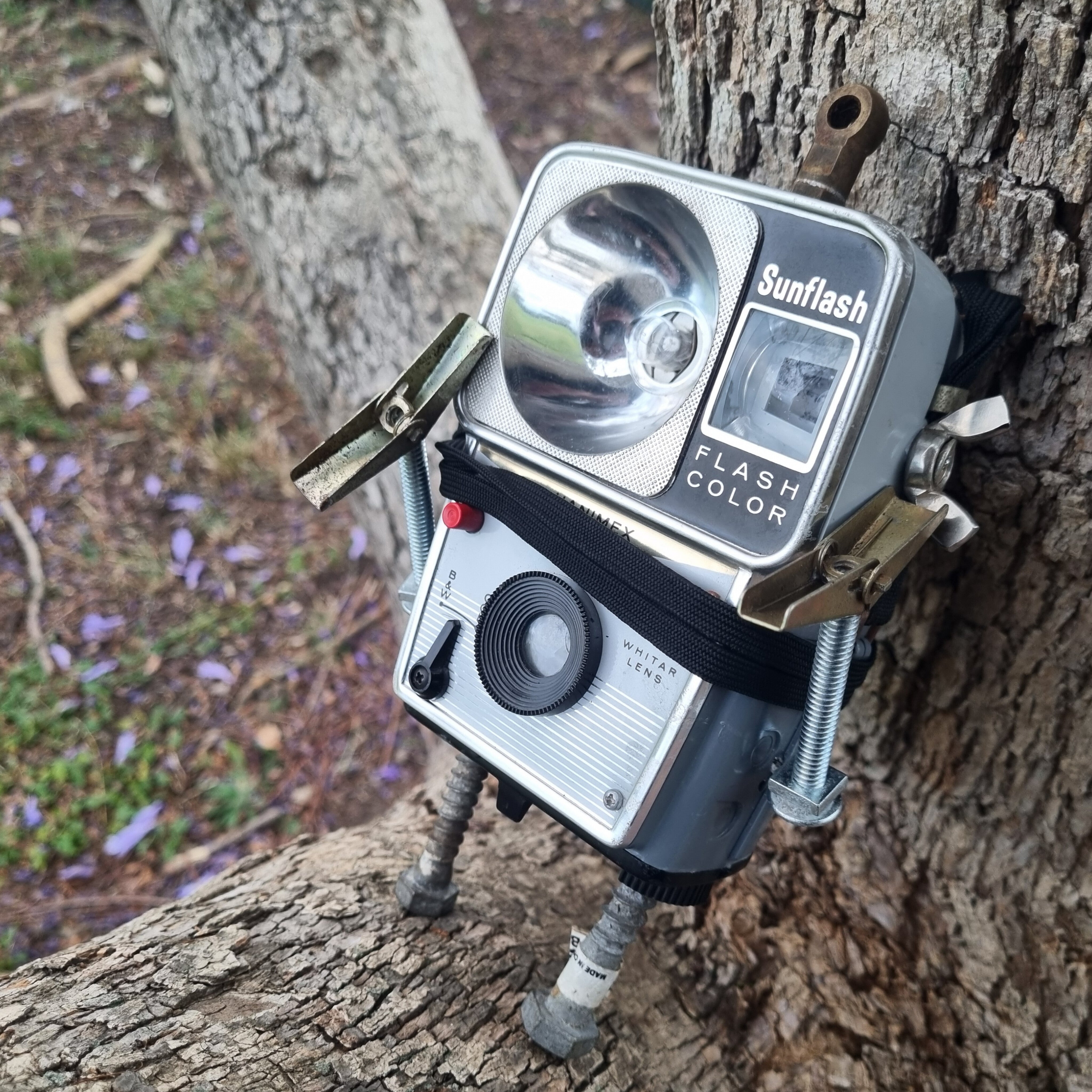 Vintage Camera Bot - Sunflash