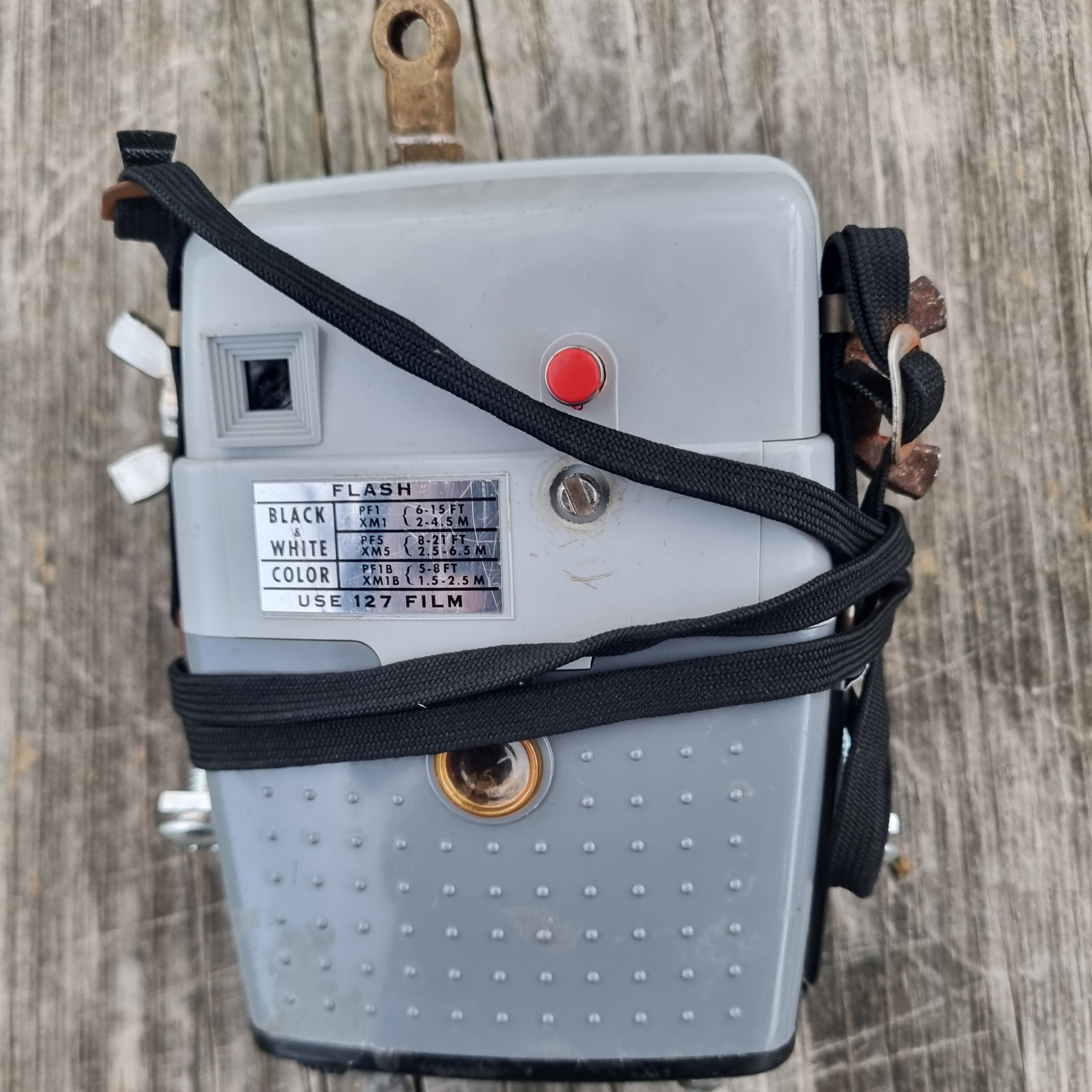 Vintage Camera Bot - Sunflash