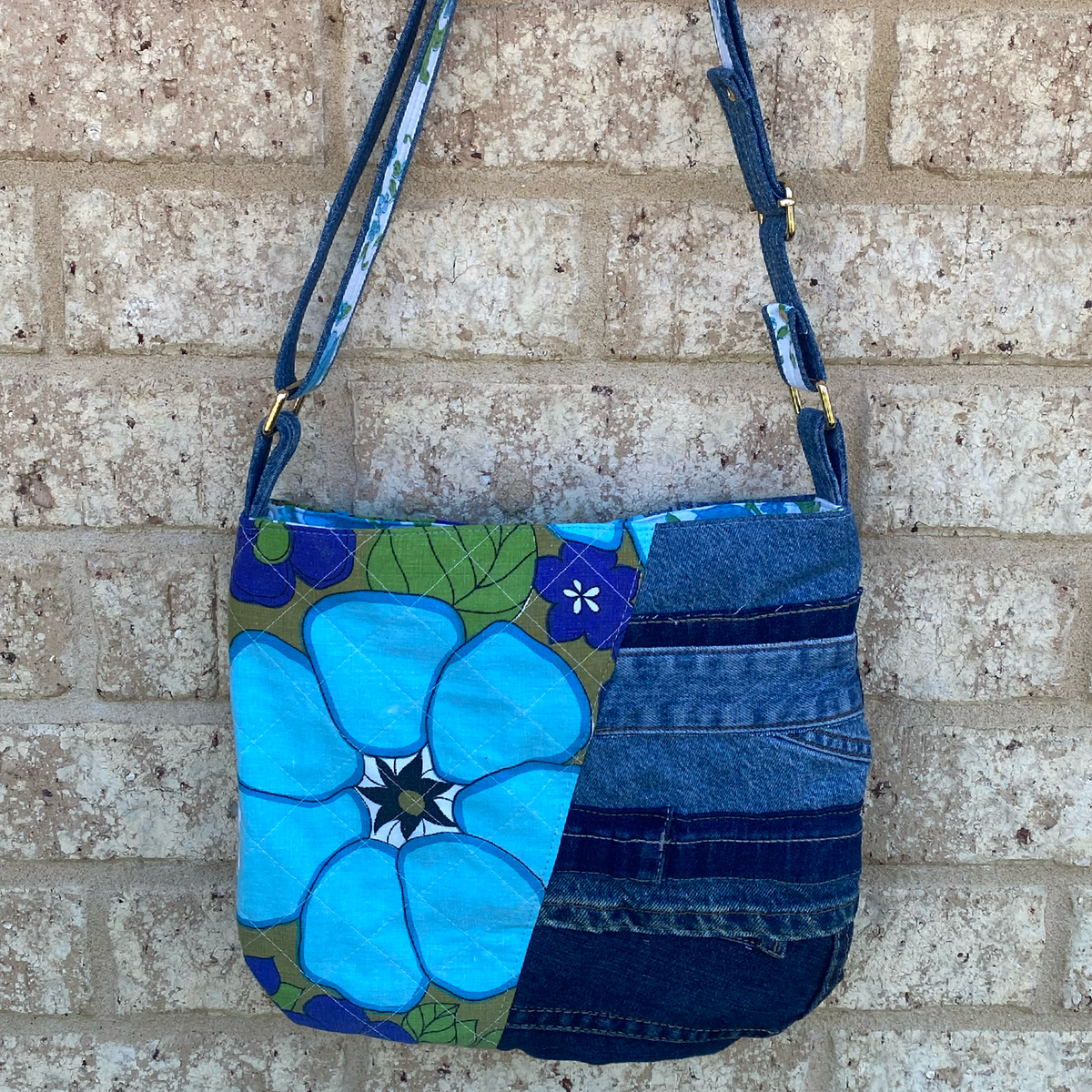 Handmade Shoulder Bag Upcycled Vintage Retro - Blue Bloom