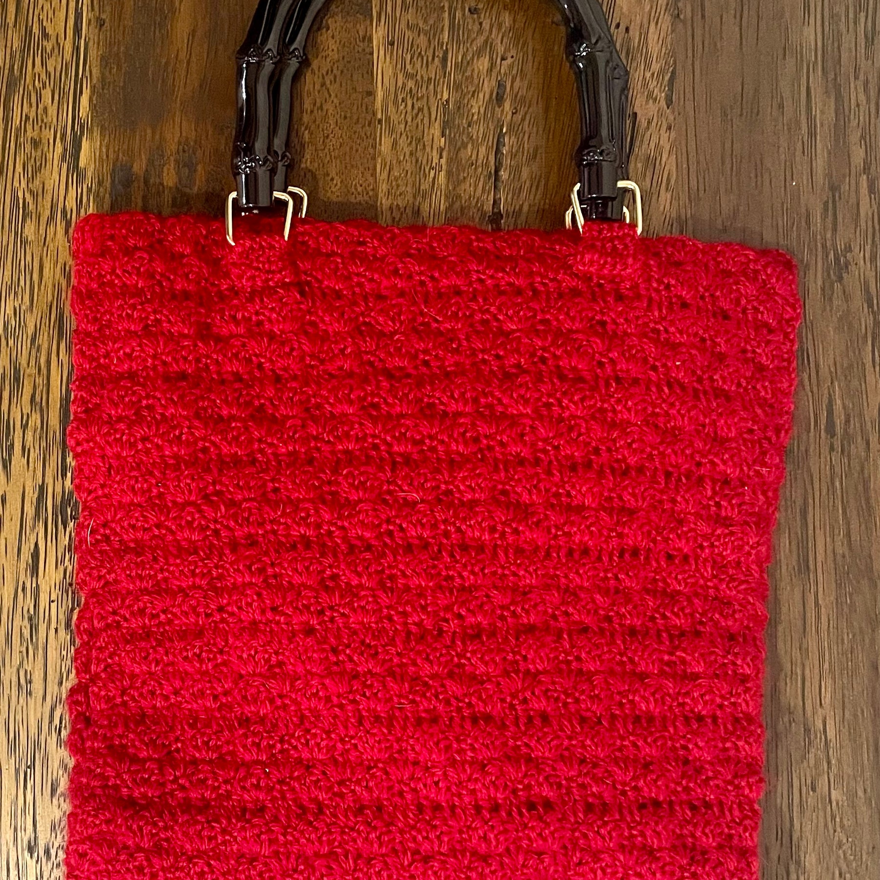 Red Crochet Handbag, 1950s Pattern, Bamboo Handles