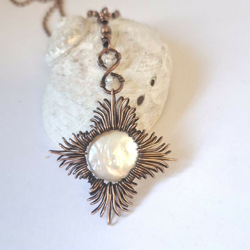 Pearl sun pendant (2)