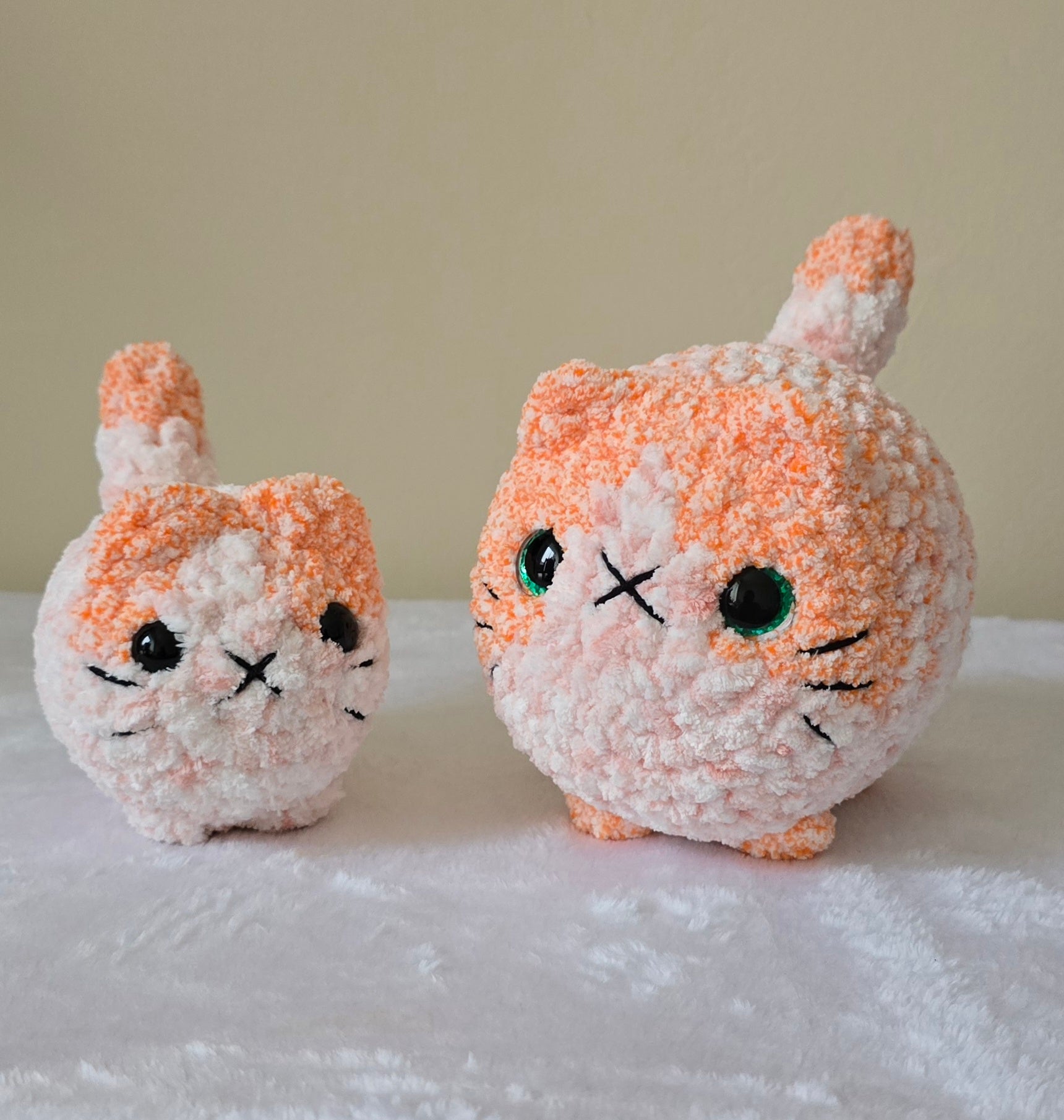 Loaf Mama Cat and Loaf Kitten Duo