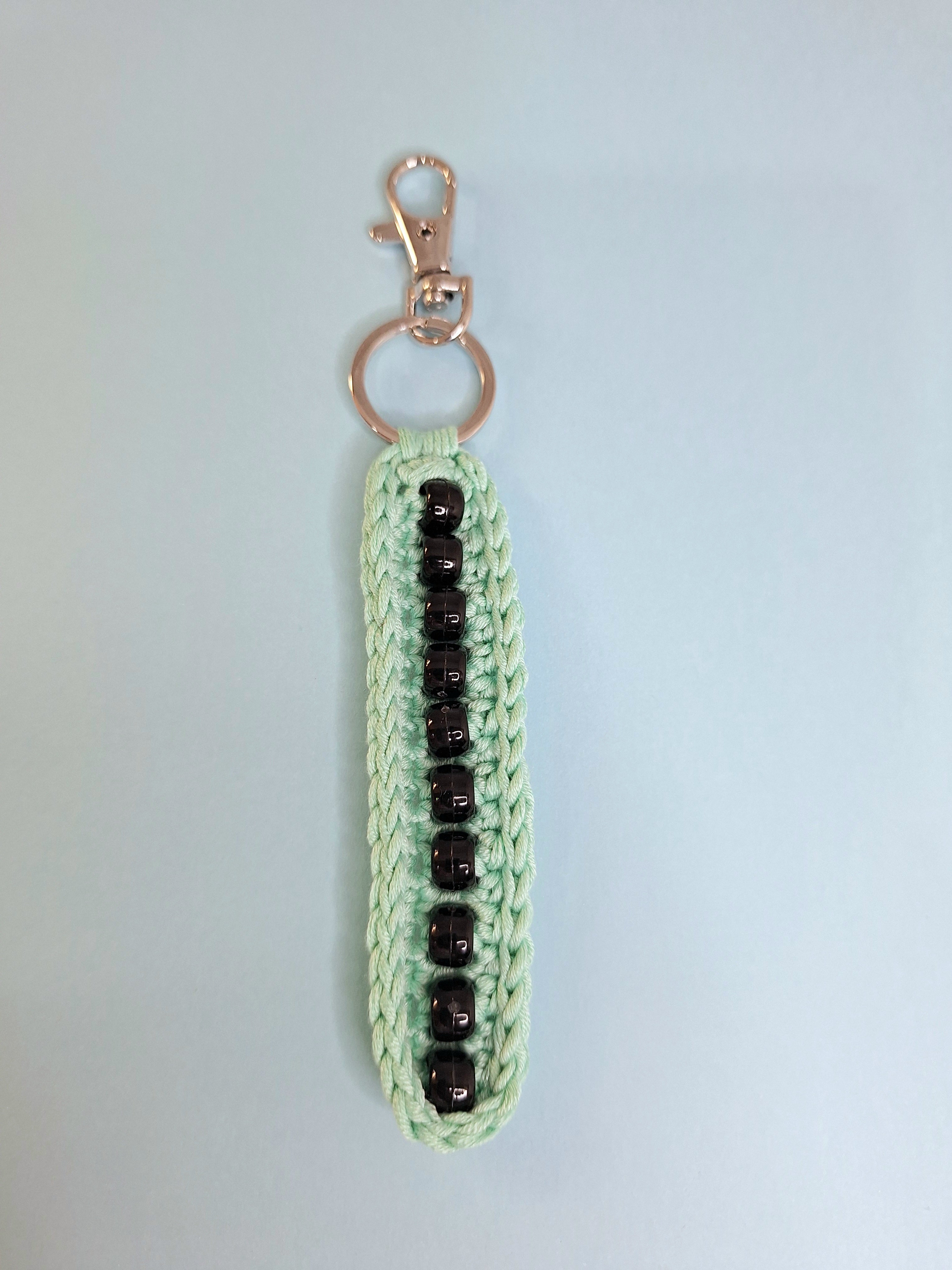 Beaded Crochet Keychain – Handmade, Lightweight & Sensory Friendly