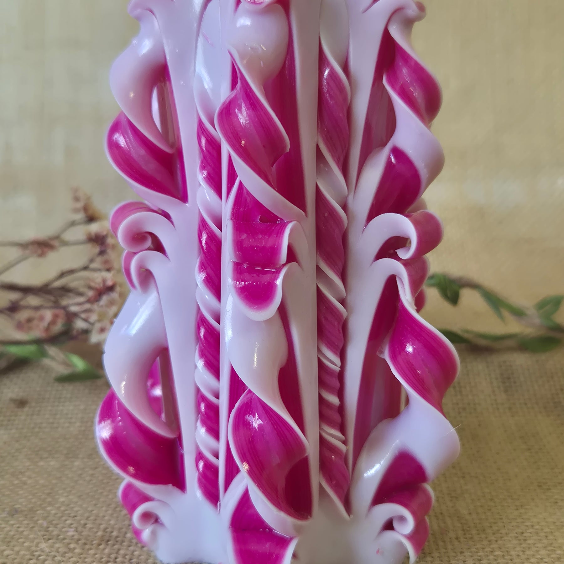 White and Pink 13cm