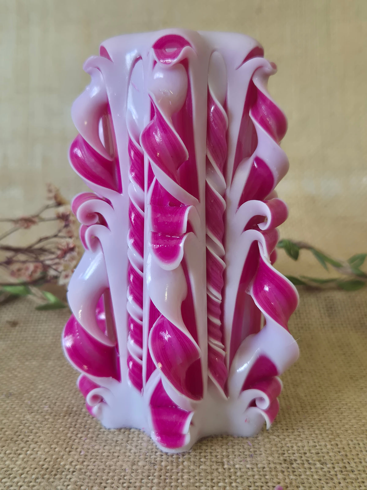 White and Pink 13cm