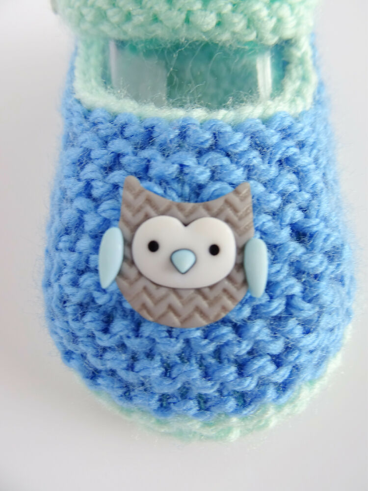 blue owl button