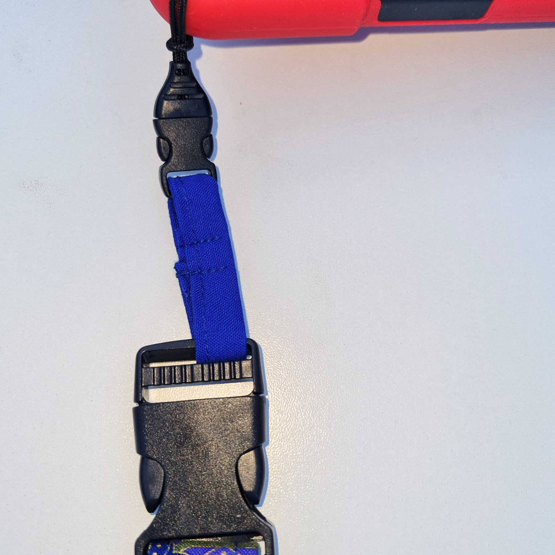 Strap for iPad and AAC Devices - Blue & Peacock print - Extra Long Padding