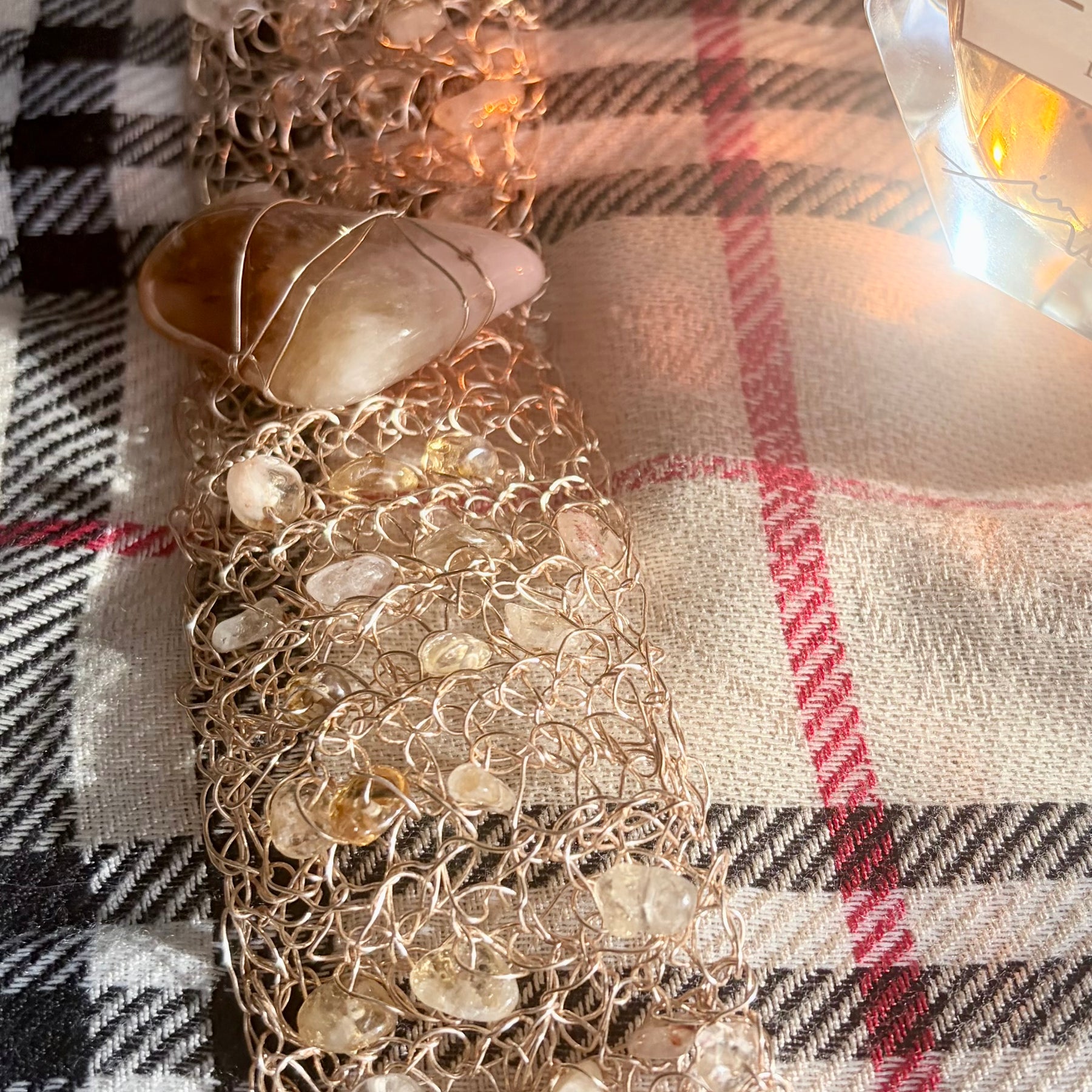 Lumière – Citrine Crochet Bracelet