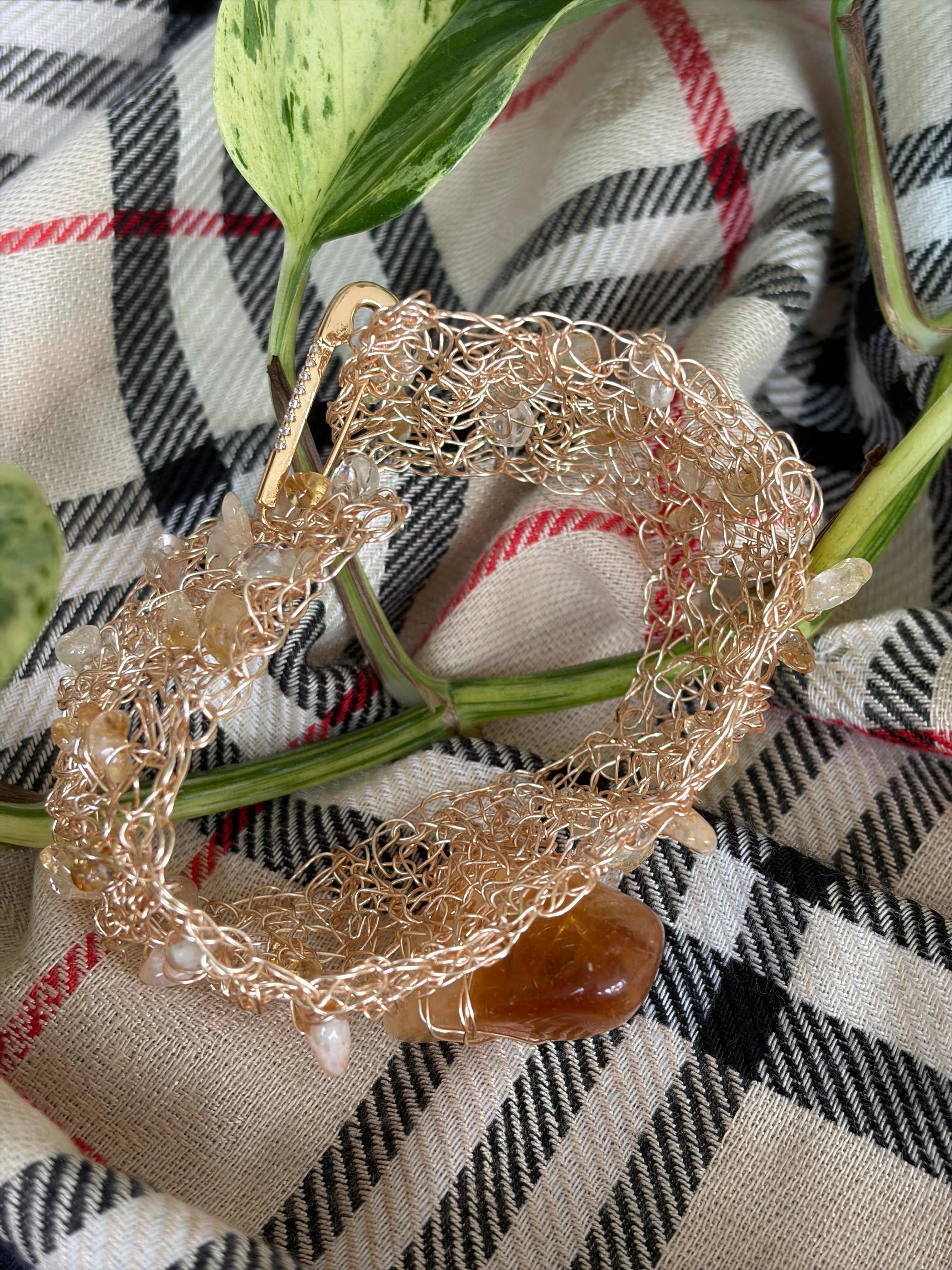 Lumière – Citrine Crochet Bracelet