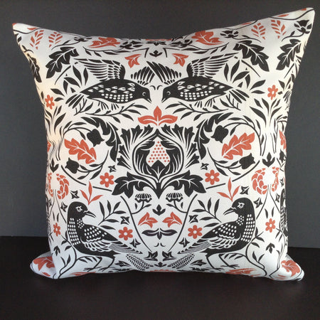 Floral cushion cover featuring bird detail. 45x45cm