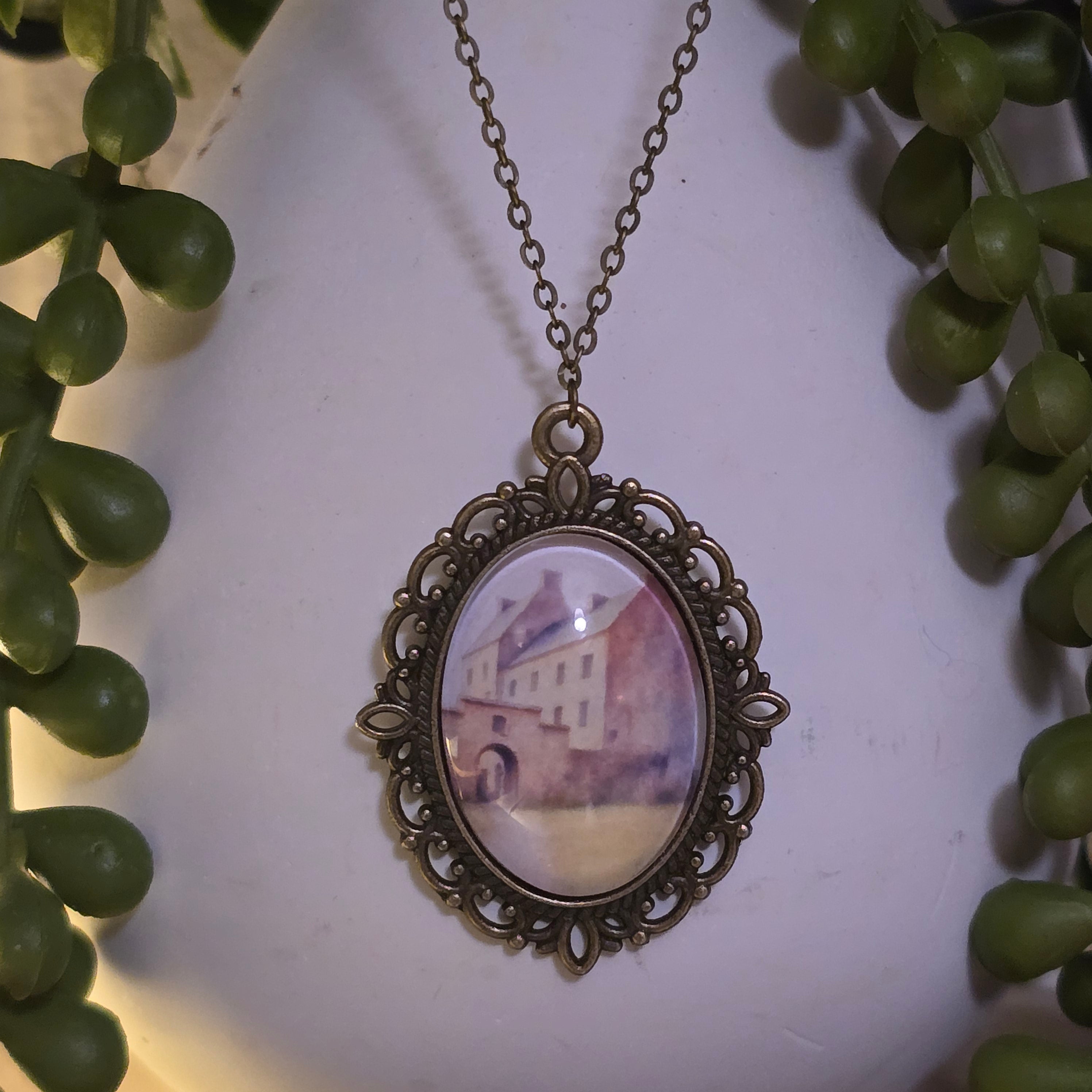 Midhope Castle Necklace | Inspired by Lallybroch on Outlander - Colour