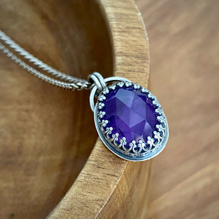 Sterling Silver Faceted Amethyst Gothic Oval Pendant