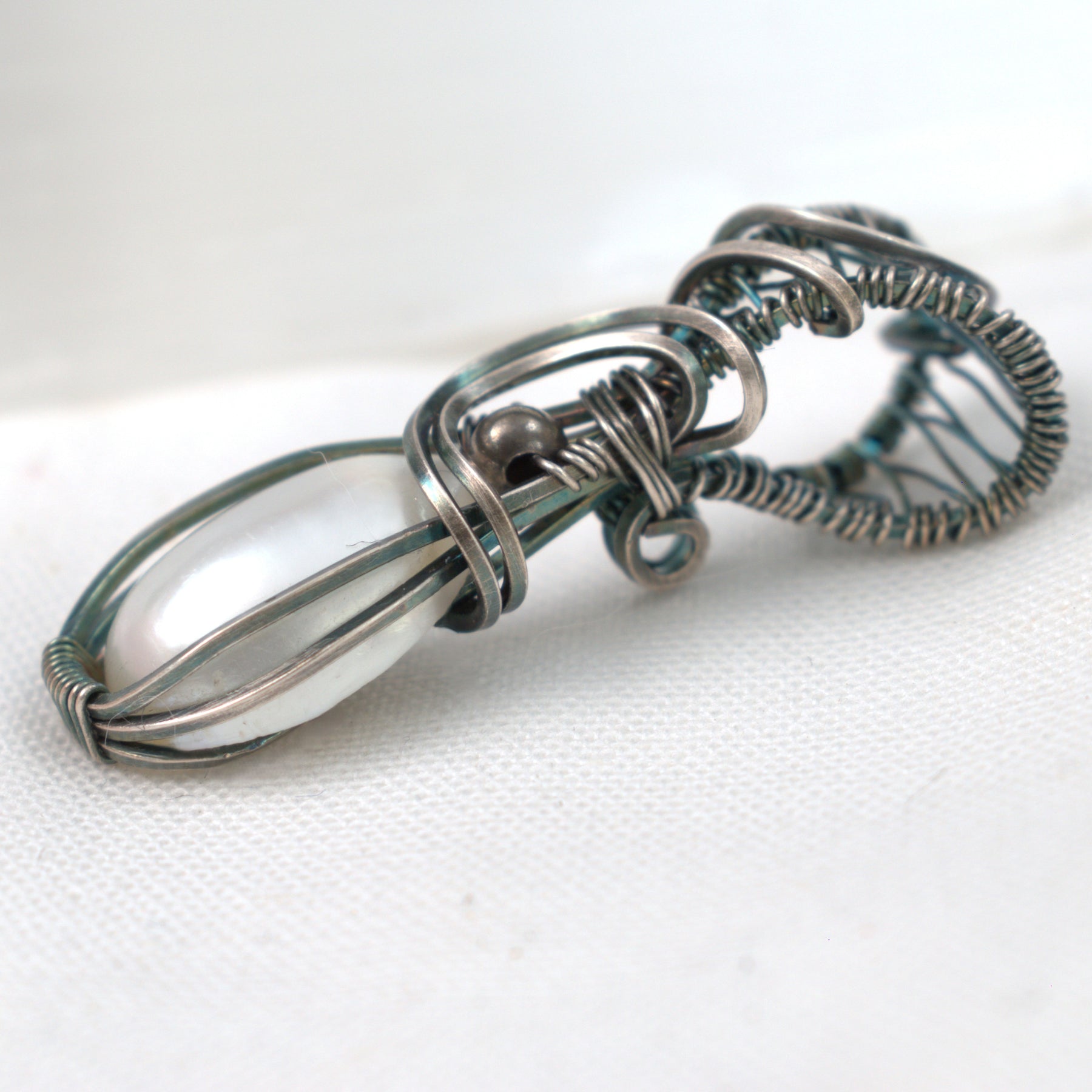 Silver Siren - Antiqued Silver Pearl Pendant