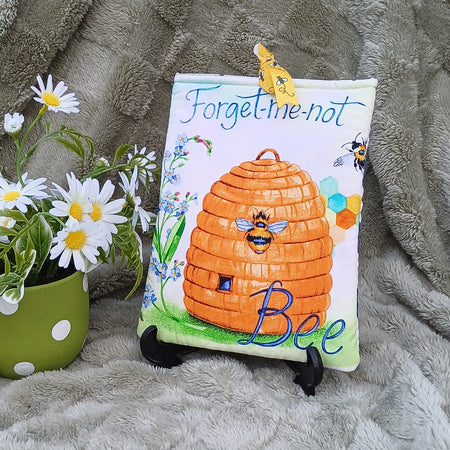 Bee Design Book Sleeve for Small Paperback & A5 Notebooks