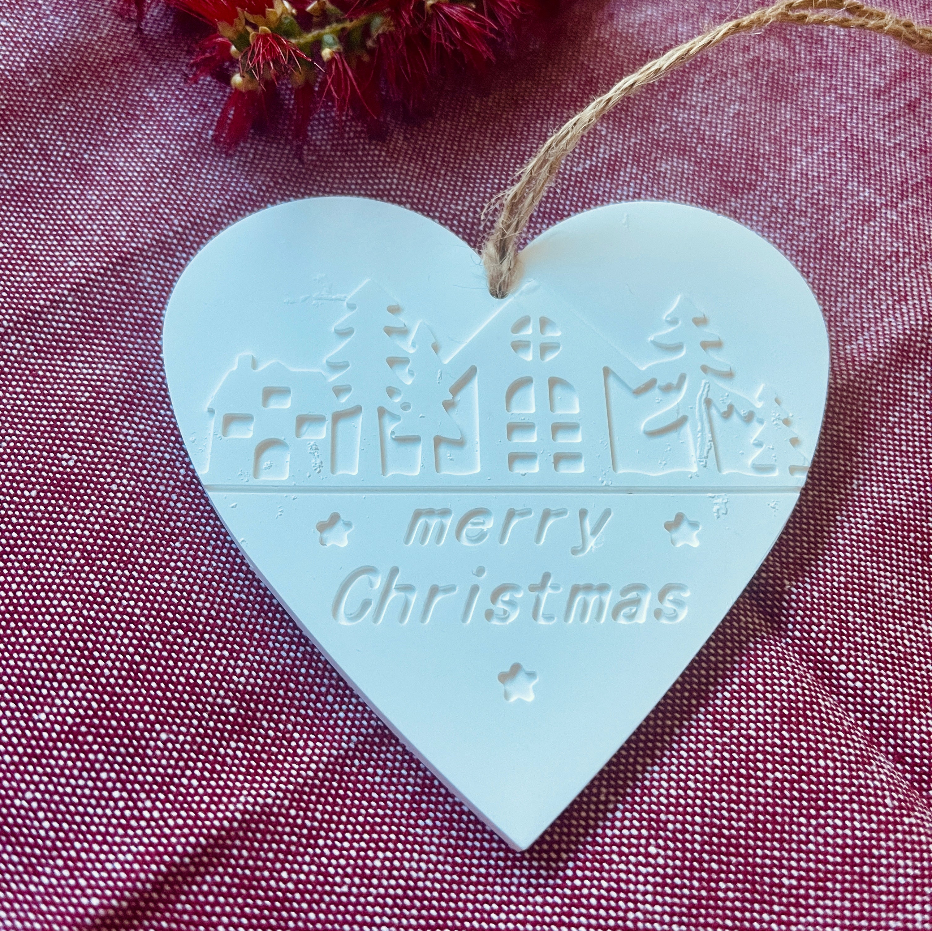 Set of 4 Eco-Resin Christmas Ornaments