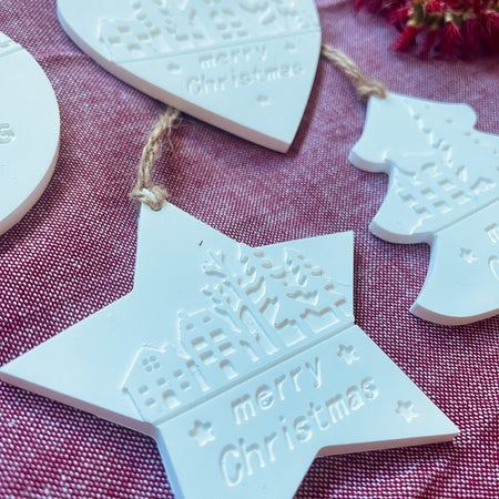 Set of 4 Eco-Resin Christmas Ornaments