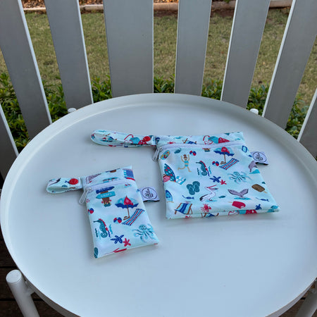 READY MADE Water-resistant wet bags - A Day at the Beach (Annette Winter)