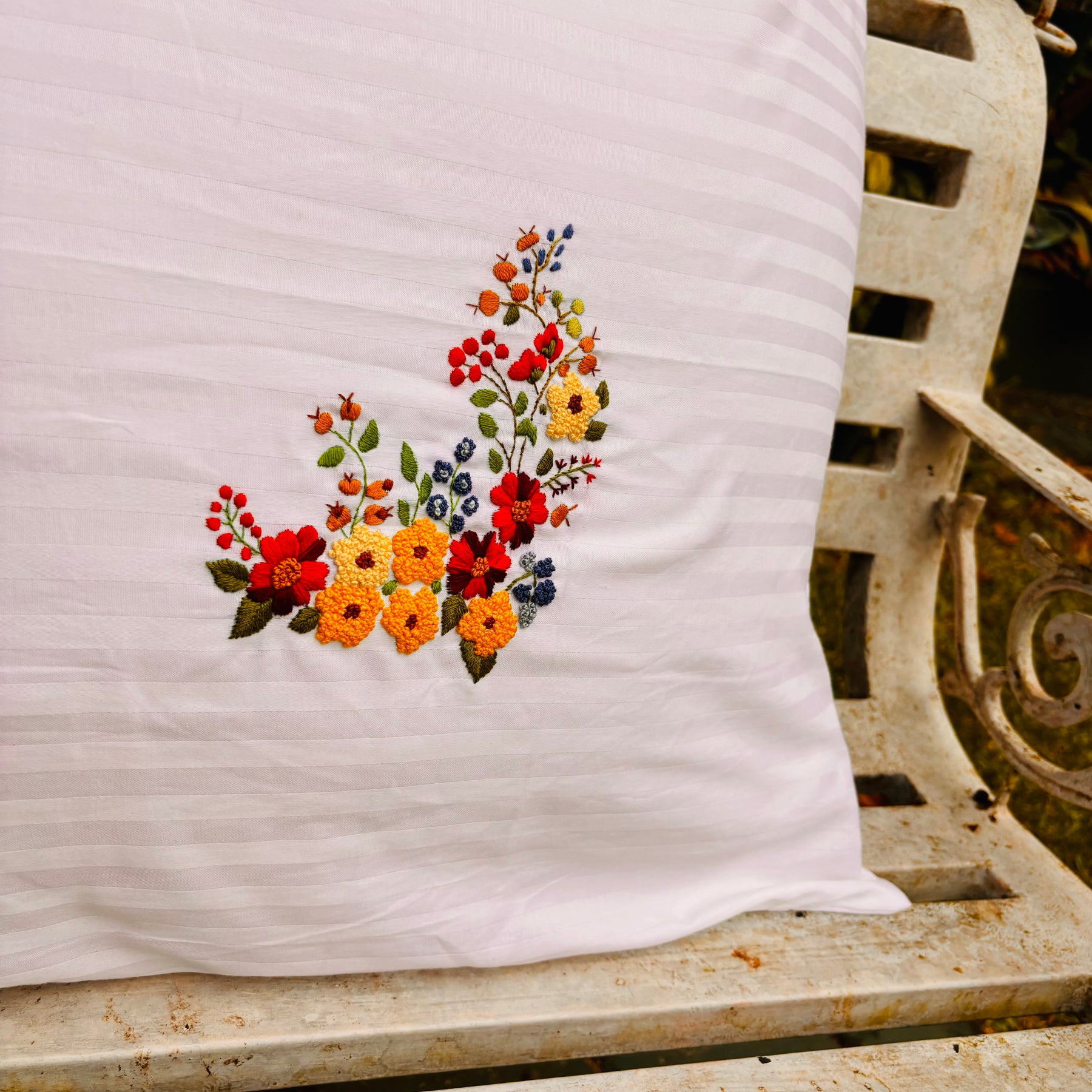 Set of 2 Flower Embroidery Pillow/Cushion Cover