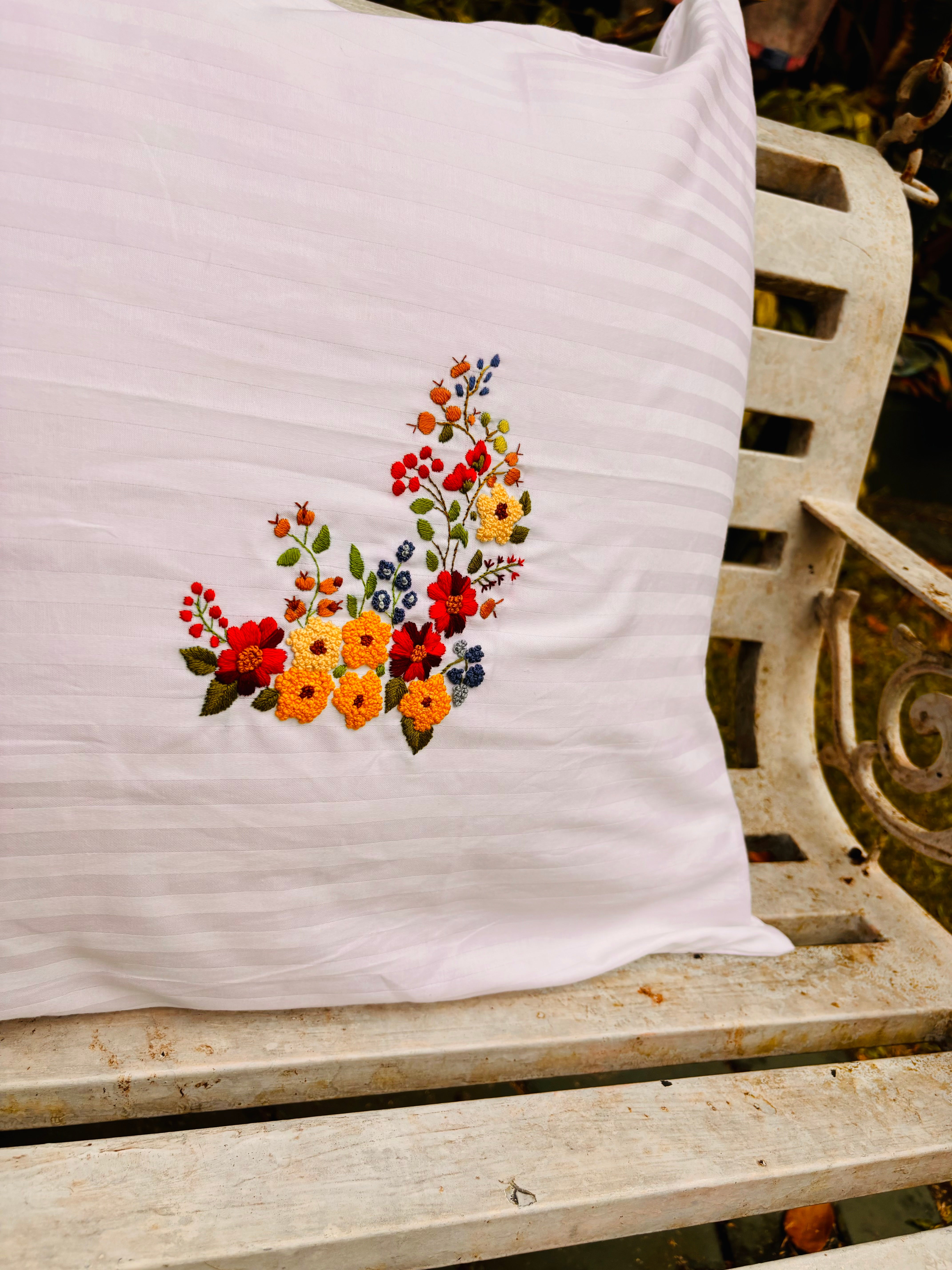 Set of 2 Flower Embroidery Pillow/Cushion Cover
