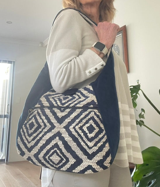 Bespoke Slouch Bag Navy Velvet