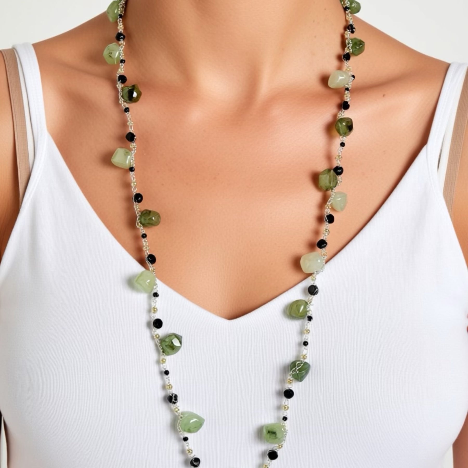 Prehnite & Onyx Crochet Necklace “Dream”